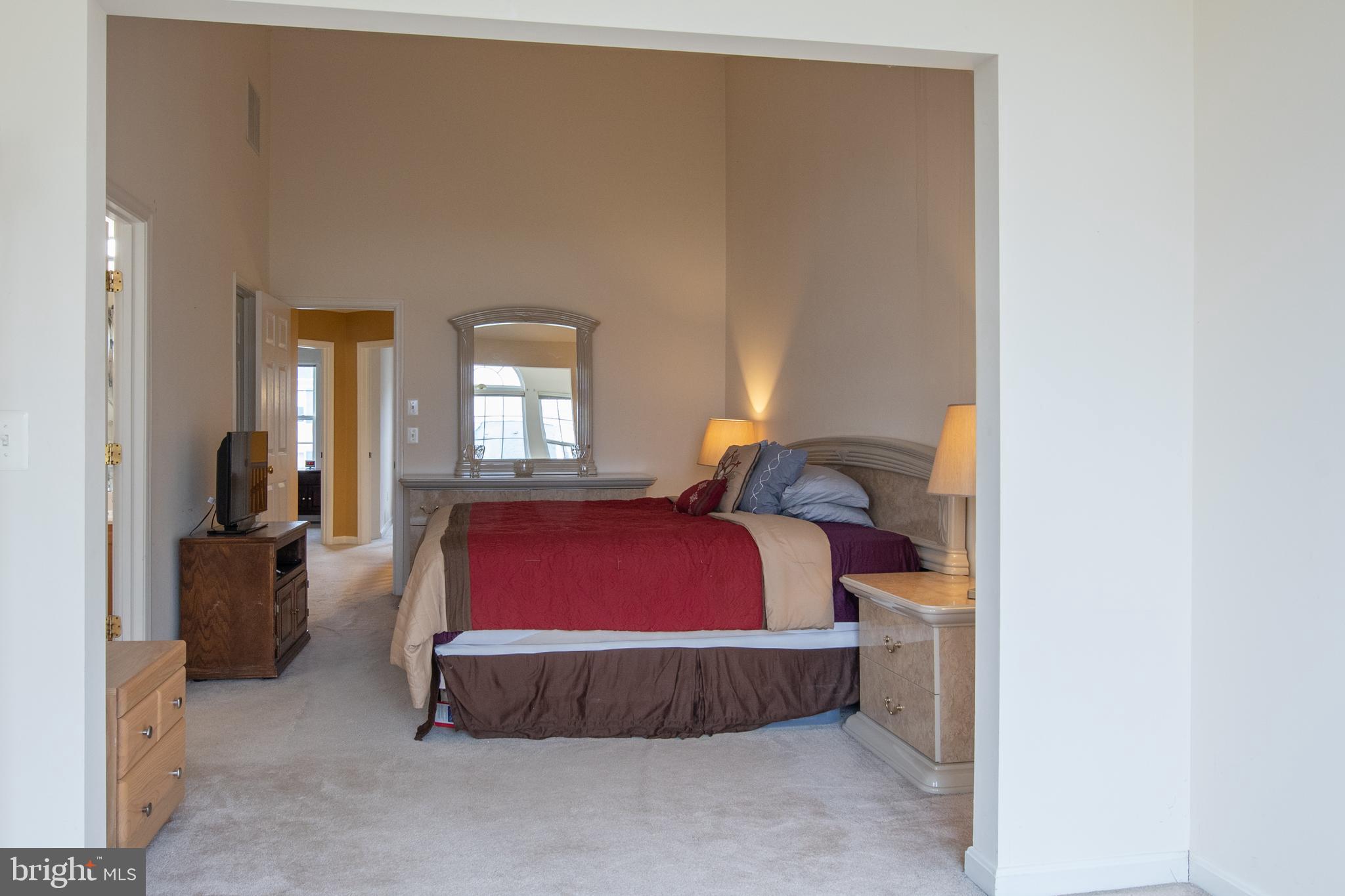 BLOOMS CROSSING - Residential