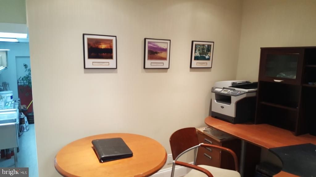 Photo of 408 Long Lane #1, UPPER DARBY, PA 19082 (MLS # PADE2105020)