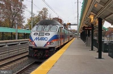 SHEPHERDS COVE - Land