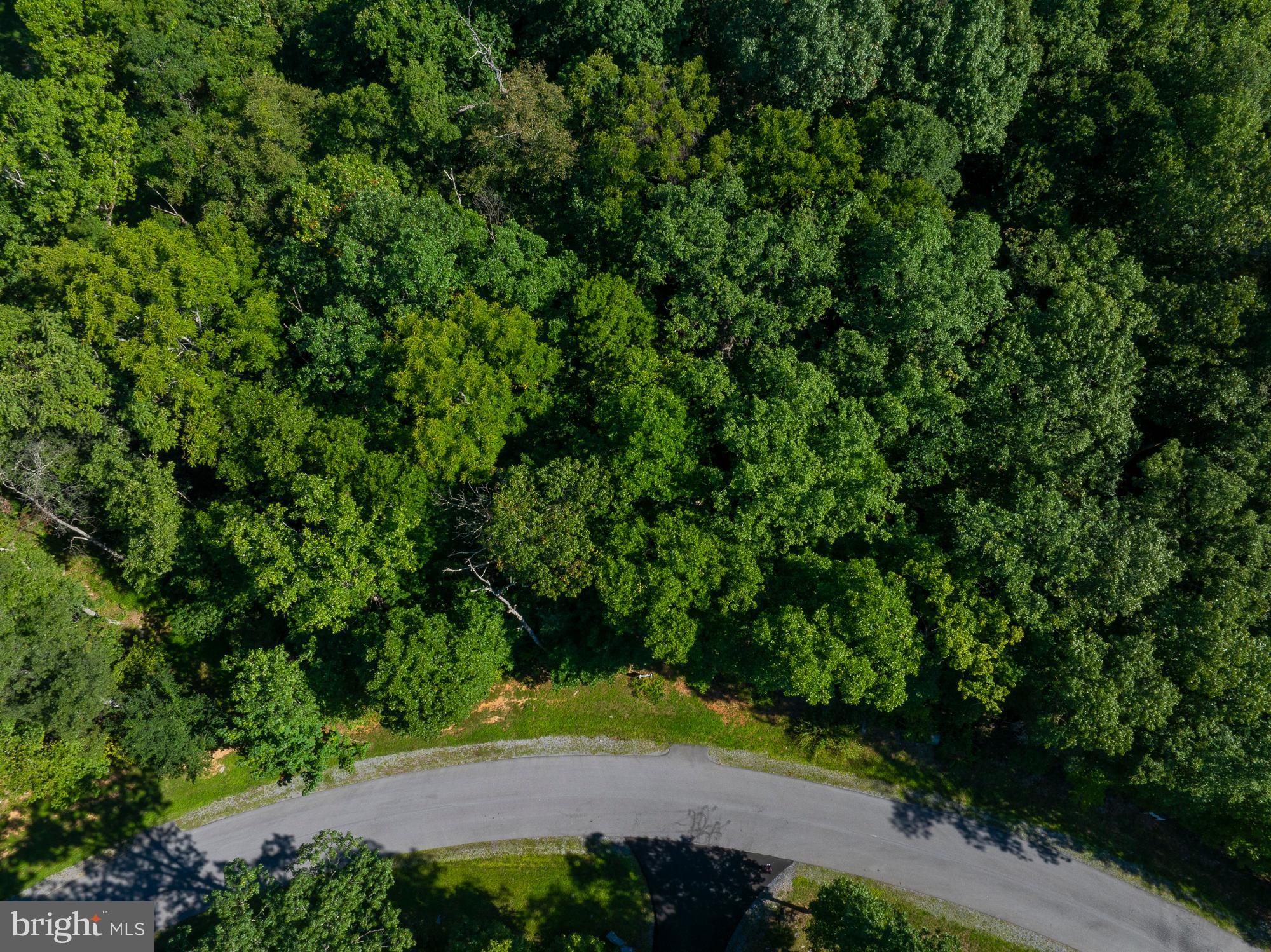 SHEPHERDS COVE - Land