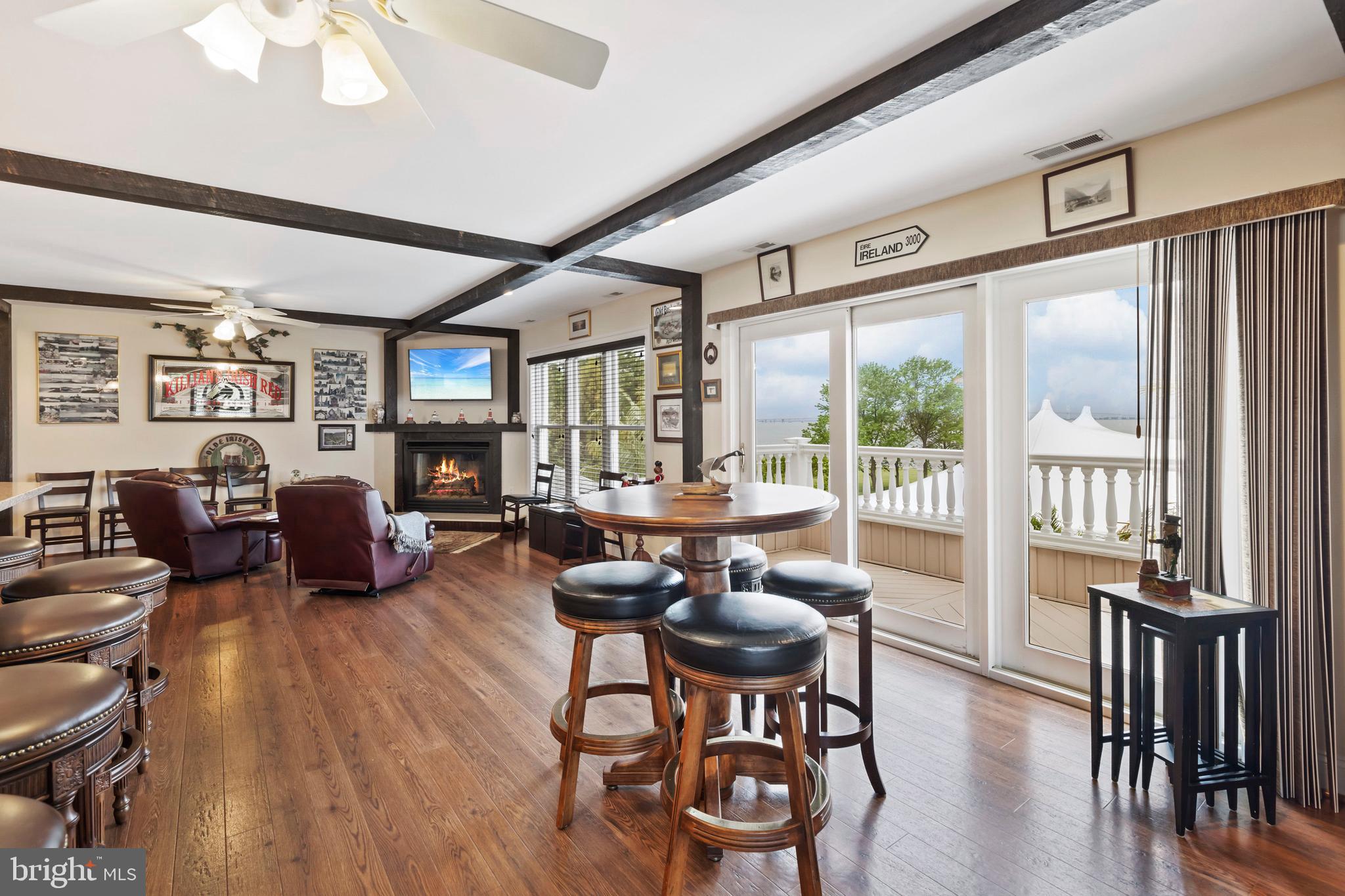 WOLF FARM - Residential