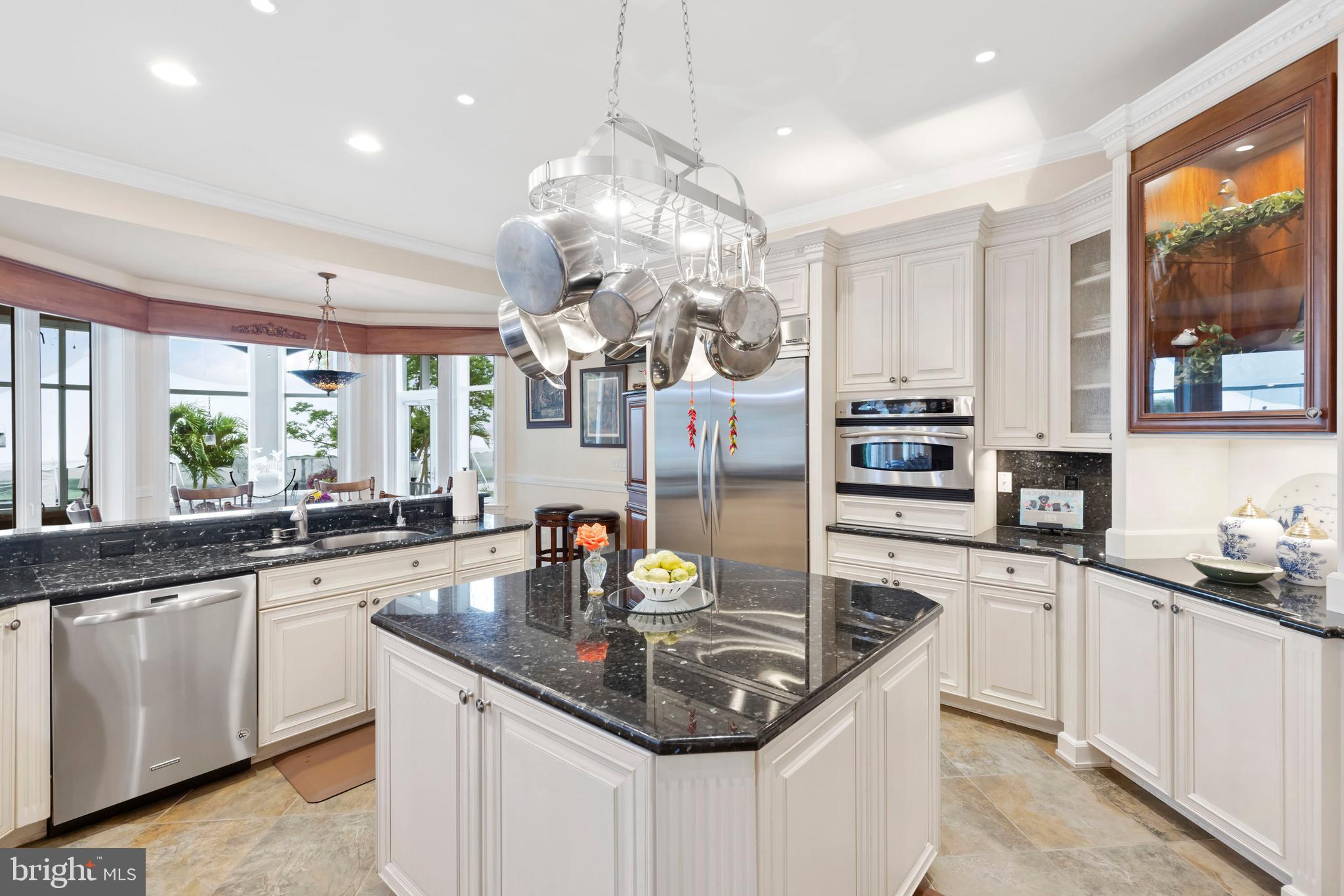 WOLF FARM - Residential