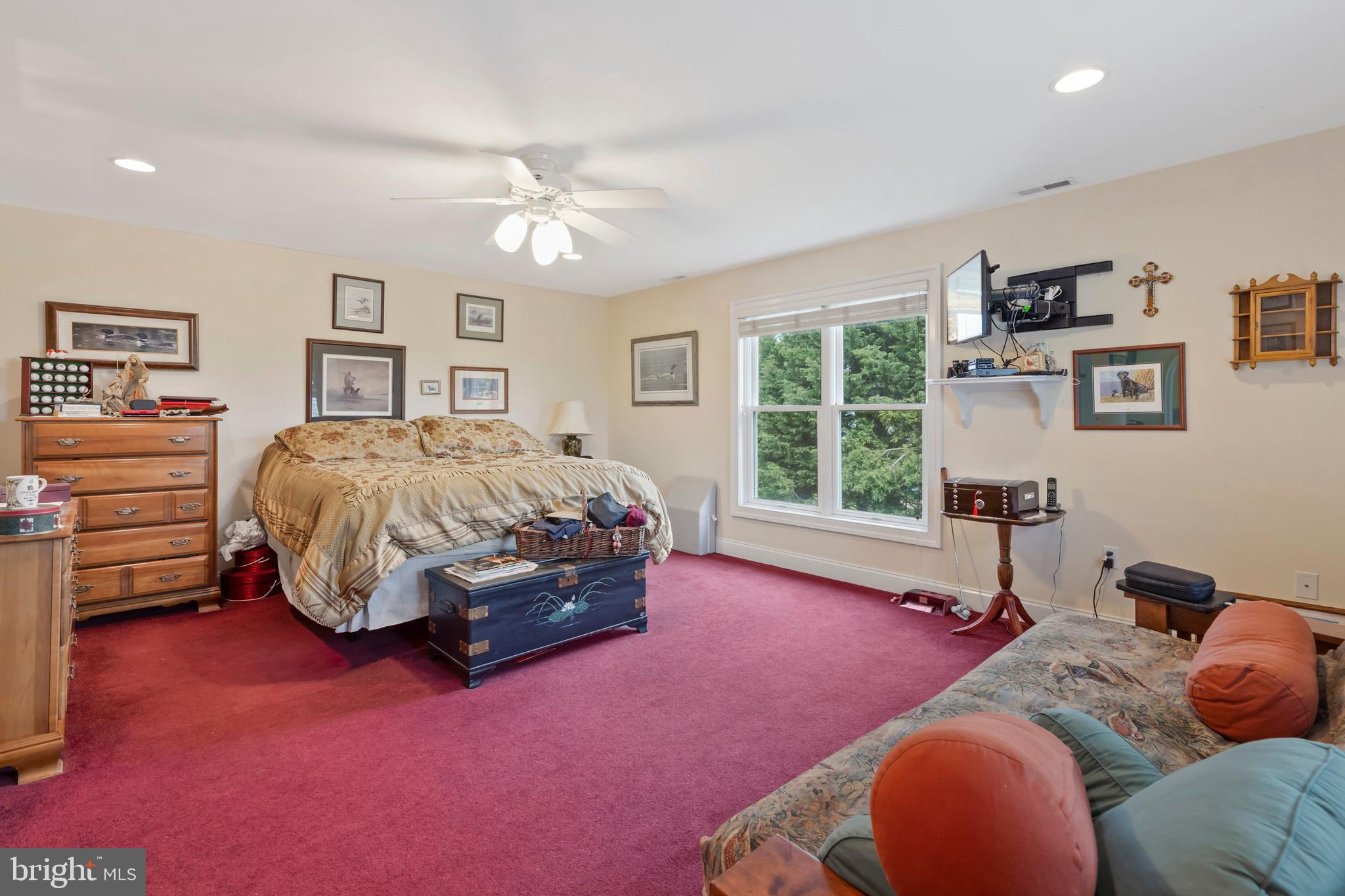 WOLF FARM - Residential