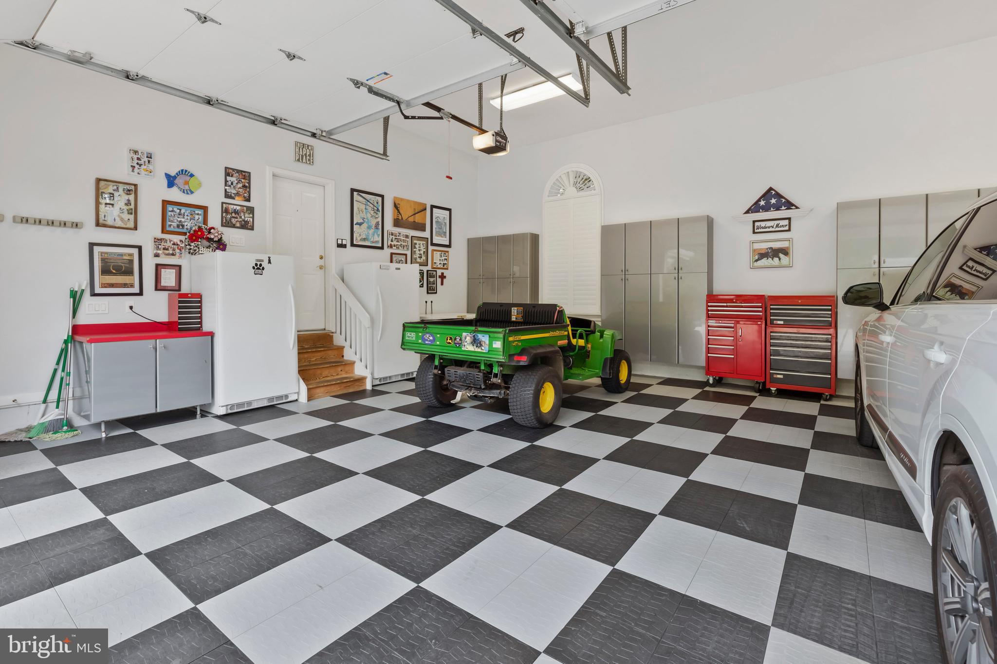 WOLF FARM - Residential