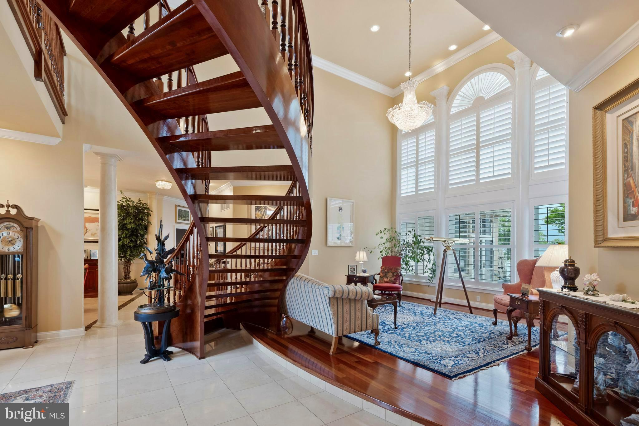 WOLF FARM - Residential