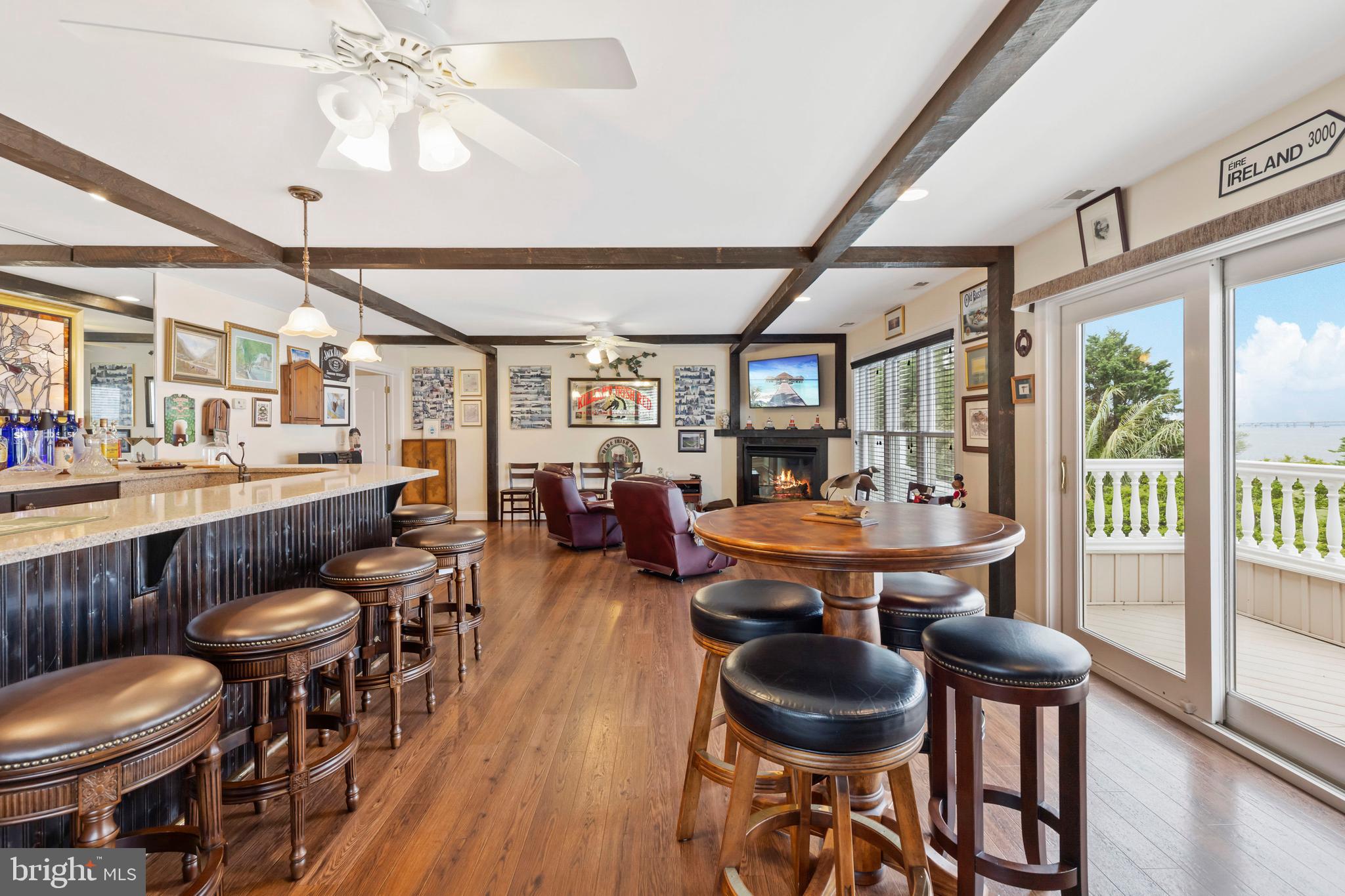 WOLF FARM - Residential