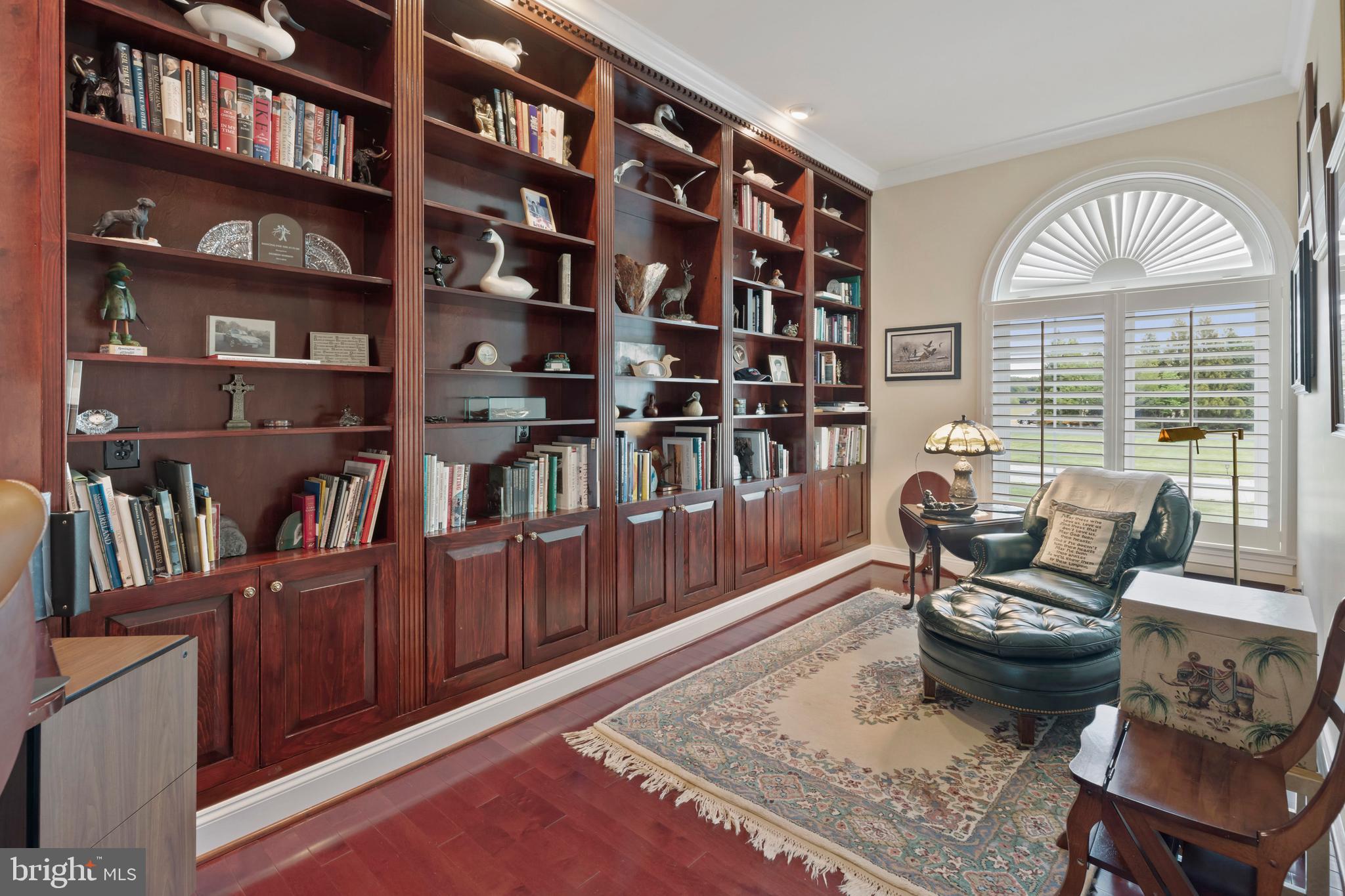 WOLF FARM - Residential