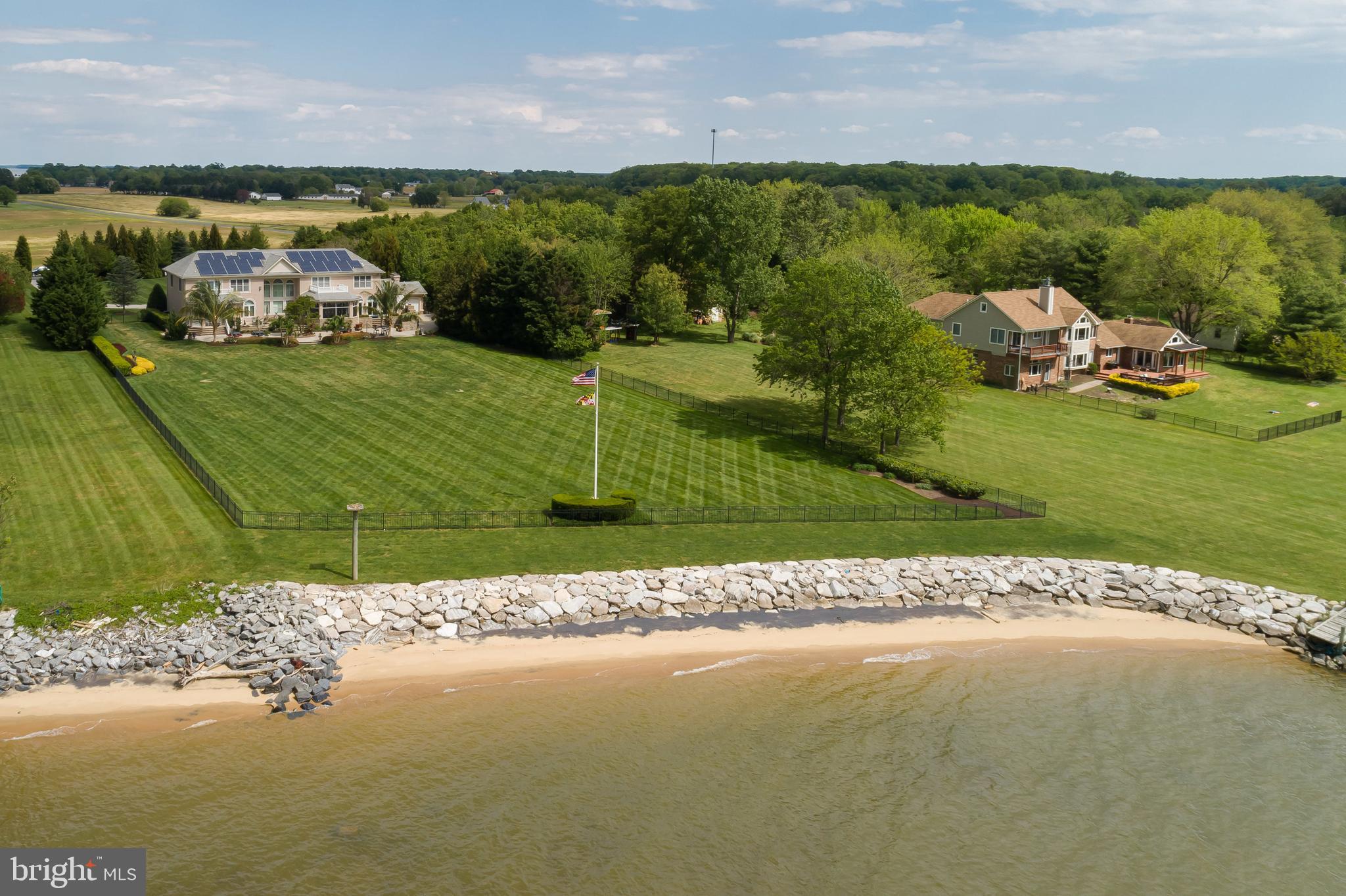 WOLF FARM - Residential