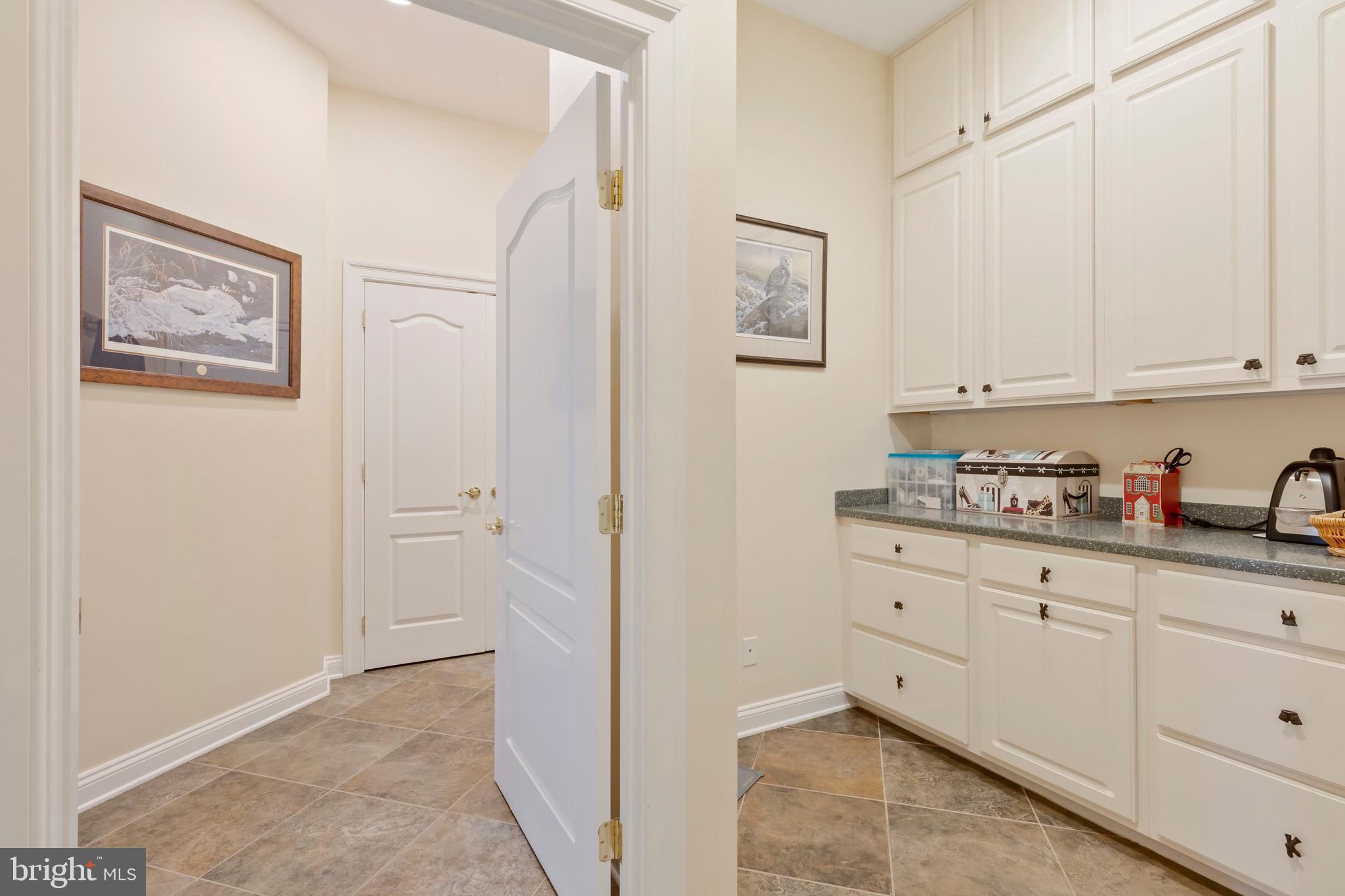 WOLF FARM - Residential