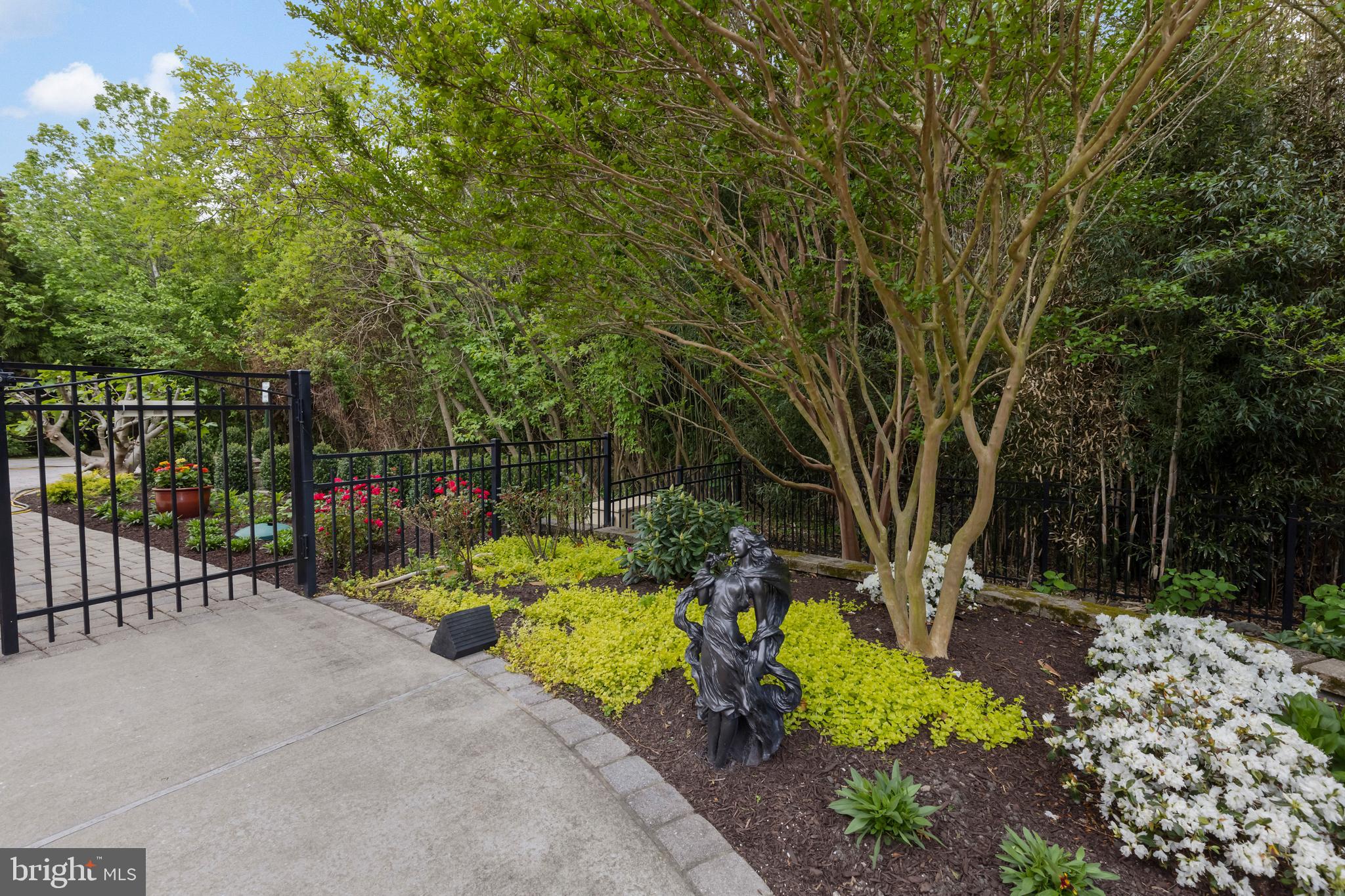 WOLF FARM - Residential