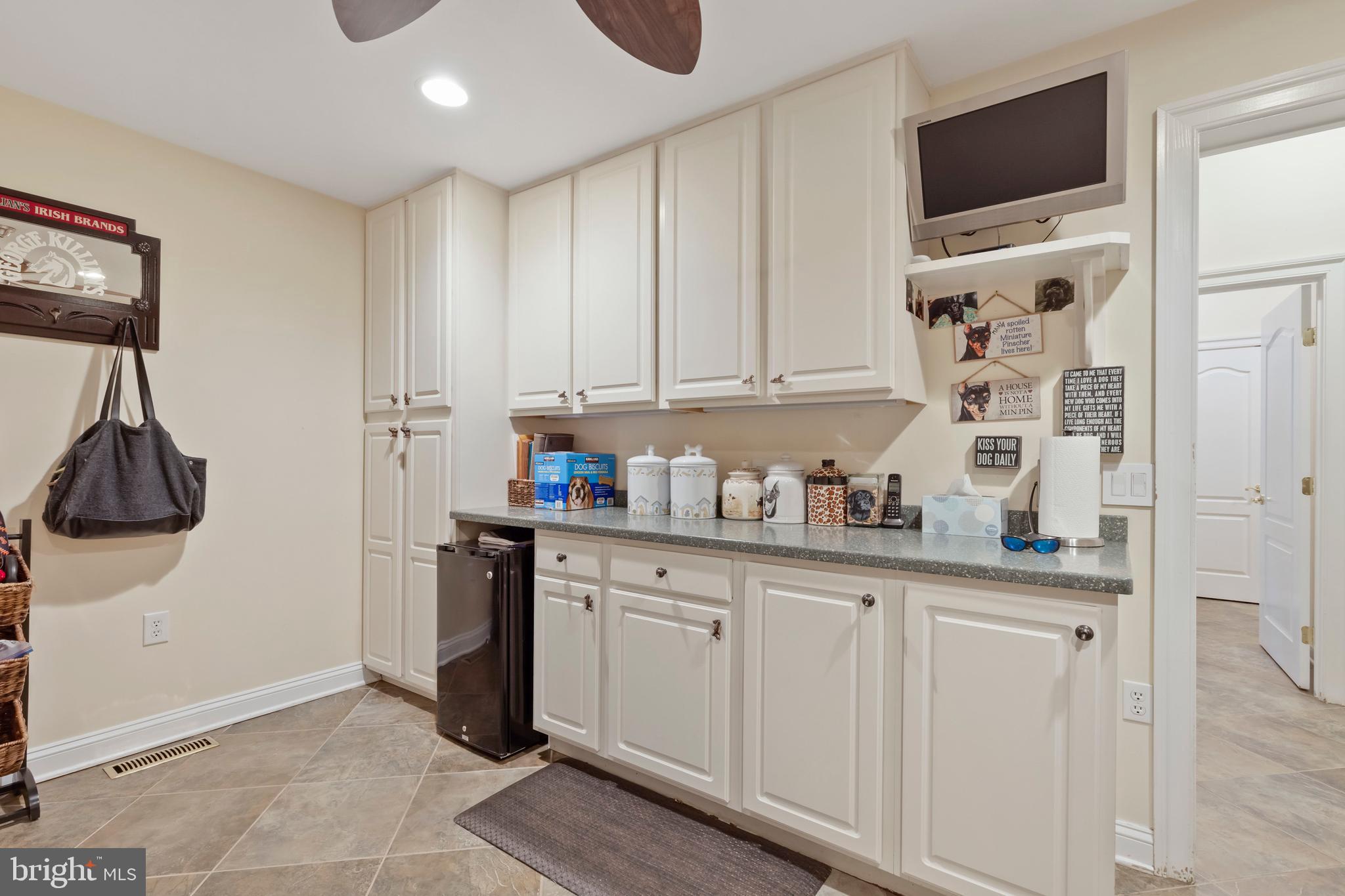 WOLF FARM - Residential