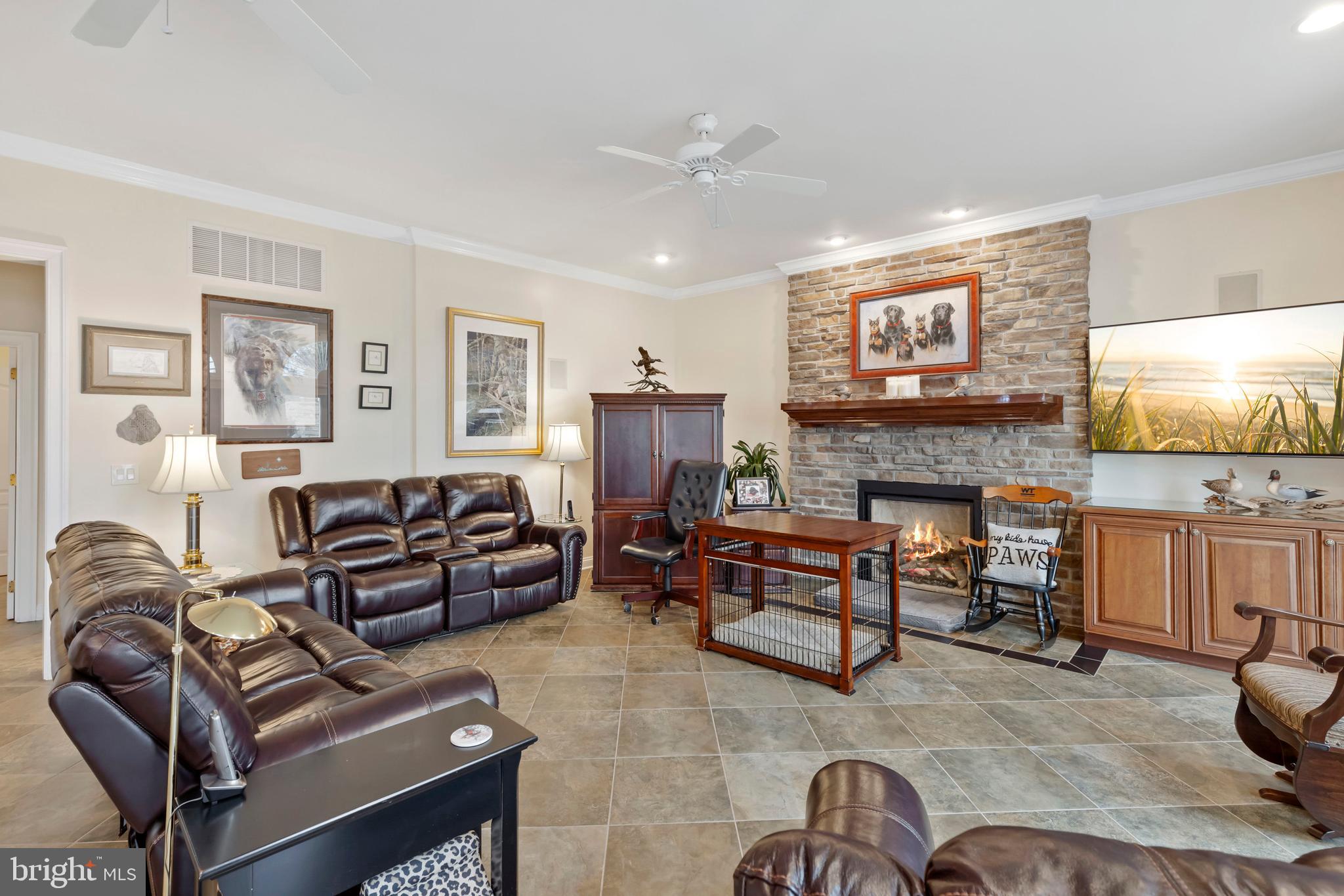 WOLF FARM - Residential