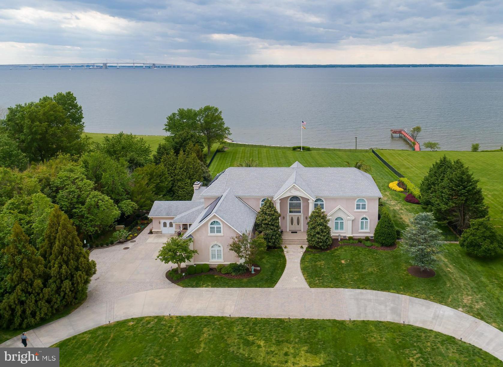 WOLF FARM - Residential