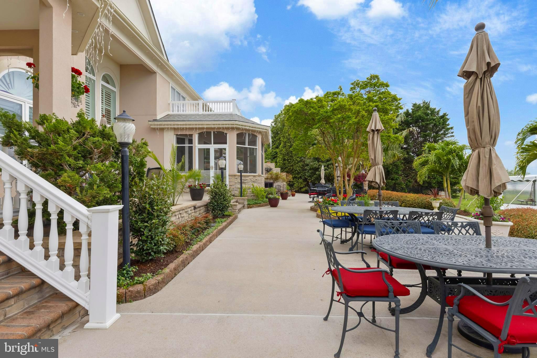 WOLF FARM - Residential