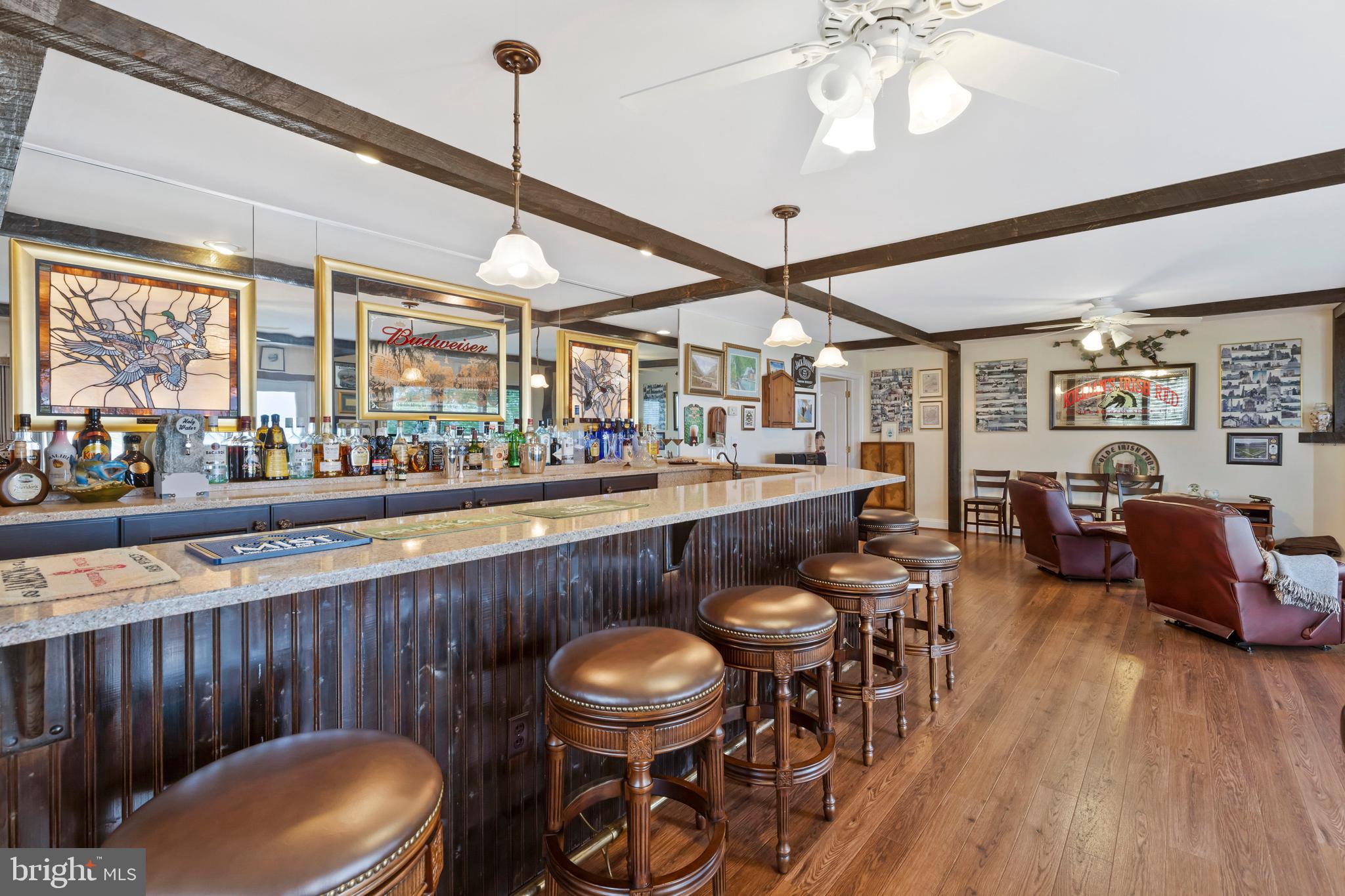 WOLF FARM - Residential