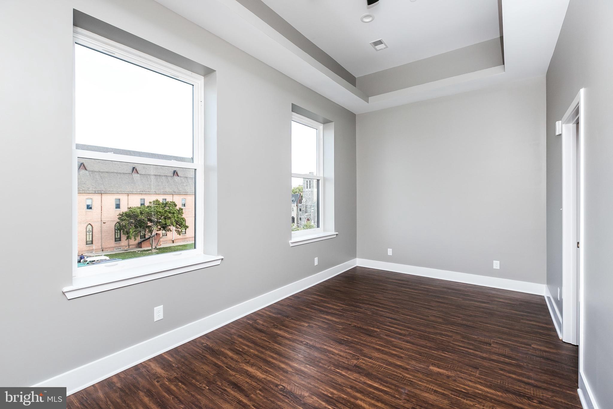 HIGHLANDTOWN - Residential Lease