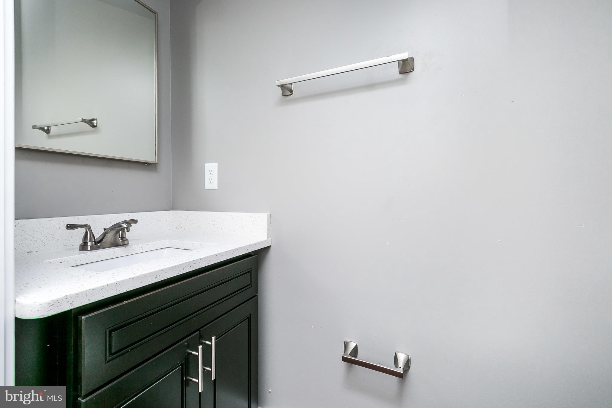 HIGHLANDTOWN - Residential Lease