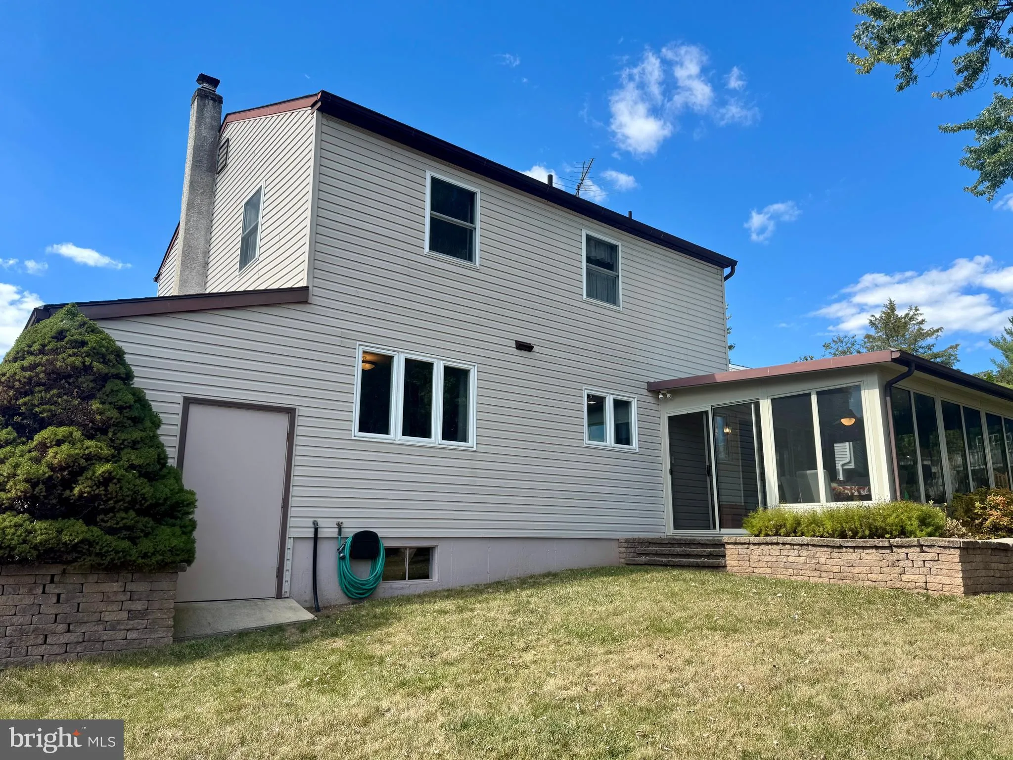 Stowe, Pennsylvania 19464, United States, 3 Bedrooms Bedrooms, ,2 BathroomsBathrooms,Residential,Coming Soon,227202