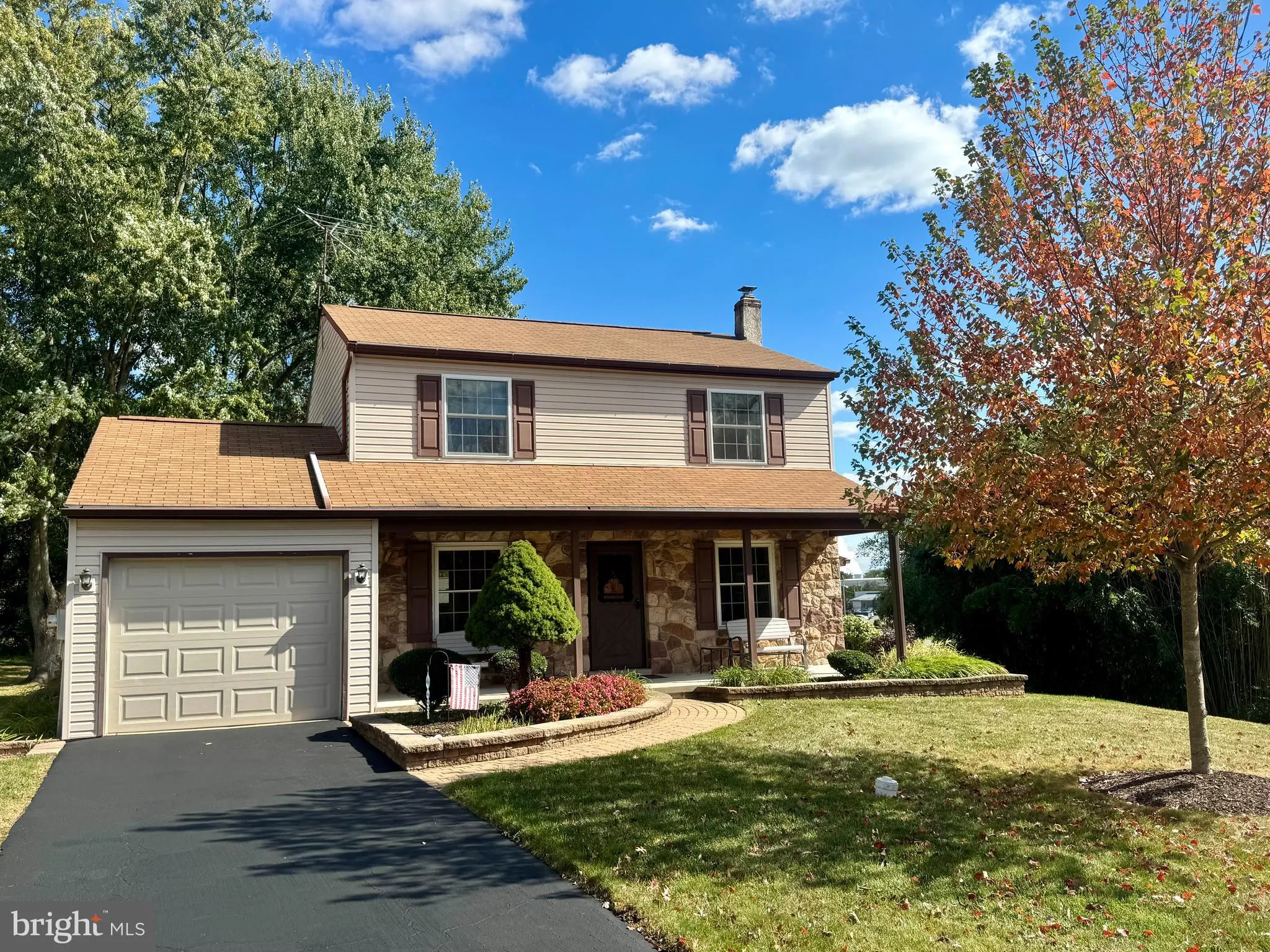 Stowe, Pennsylvania 19464, United States, 3 Bedrooms Bedrooms, ,2 BathroomsBathrooms,Residential,Coming Soon,227202