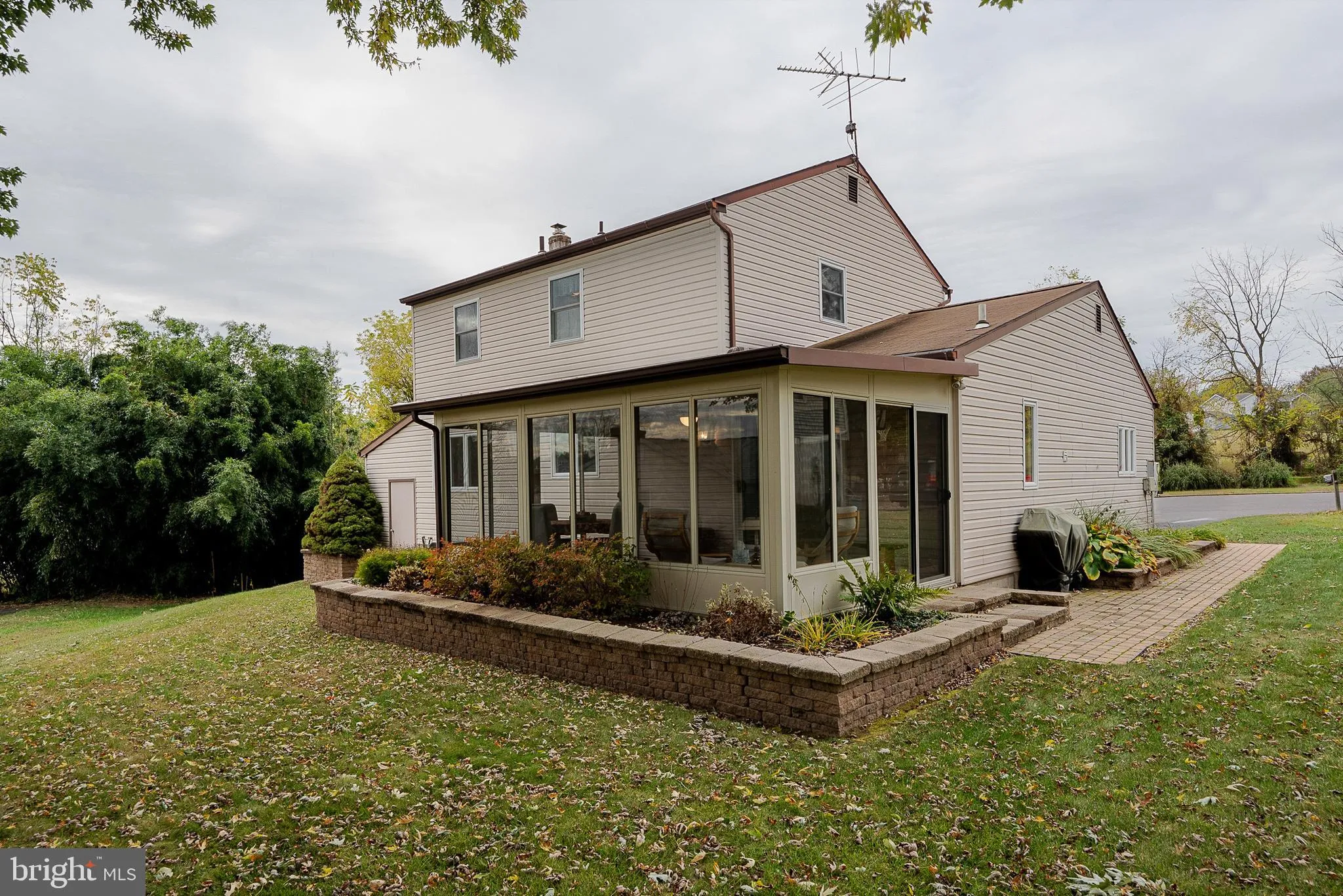Stowe, Pennsylvania 19464, United States, 3 Bedrooms Bedrooms, ,2 BathroomsBathrooms,Residential,Coming Soon,227202