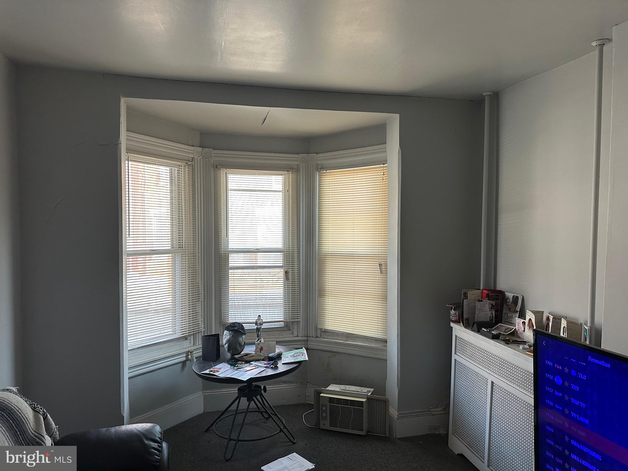 FRANKFORD - Residential Income