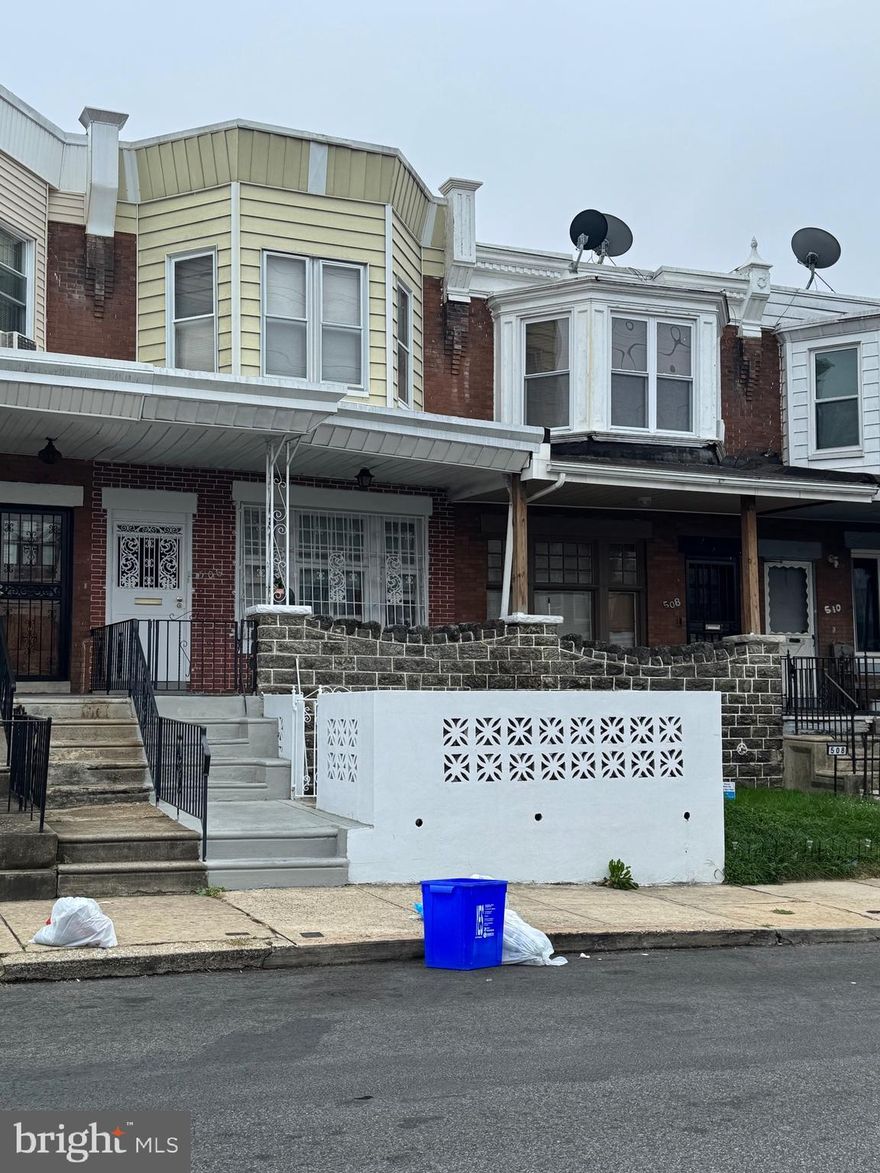 Beautiful 3 bedroom  1 bath row home in olney .This is a great starter home with back yard nearby school, shopping center and tranpotation centerfront porch in move in condition with bow wiondow Show and sell.