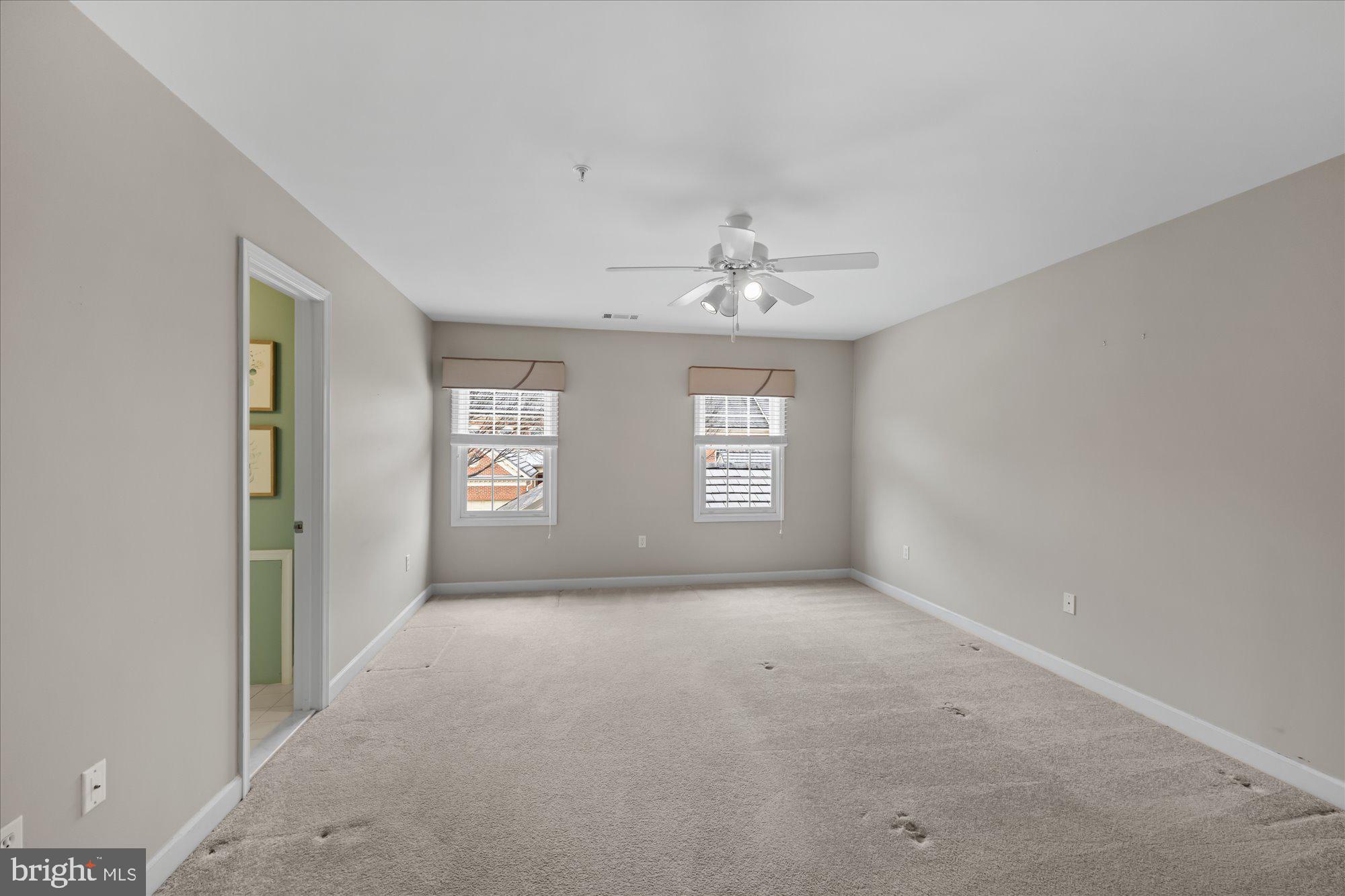 RIVER FALLS - Residential