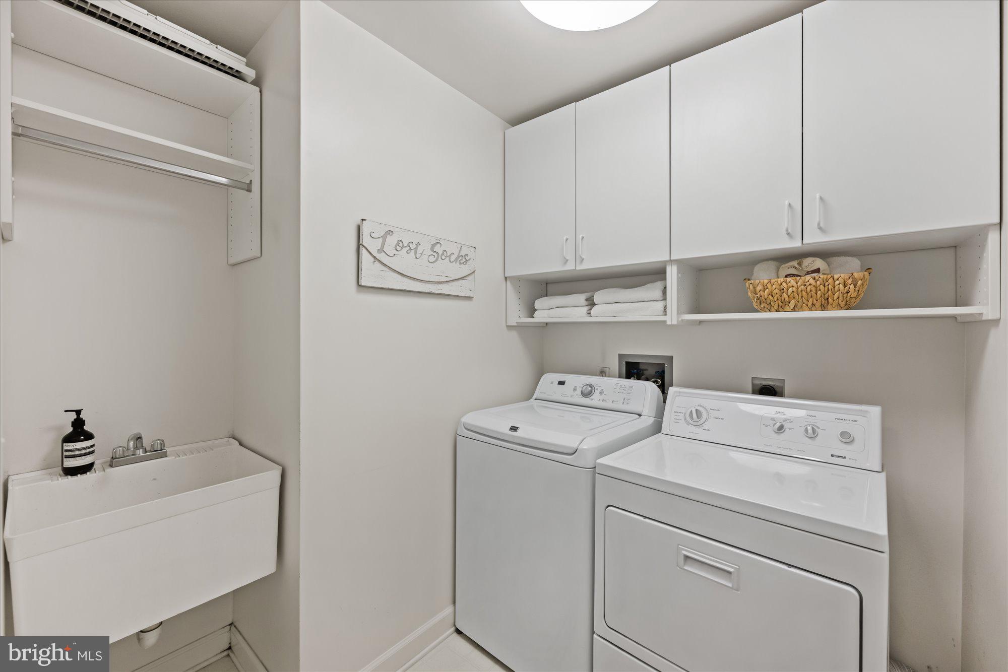 RIVER FALLS - Residential