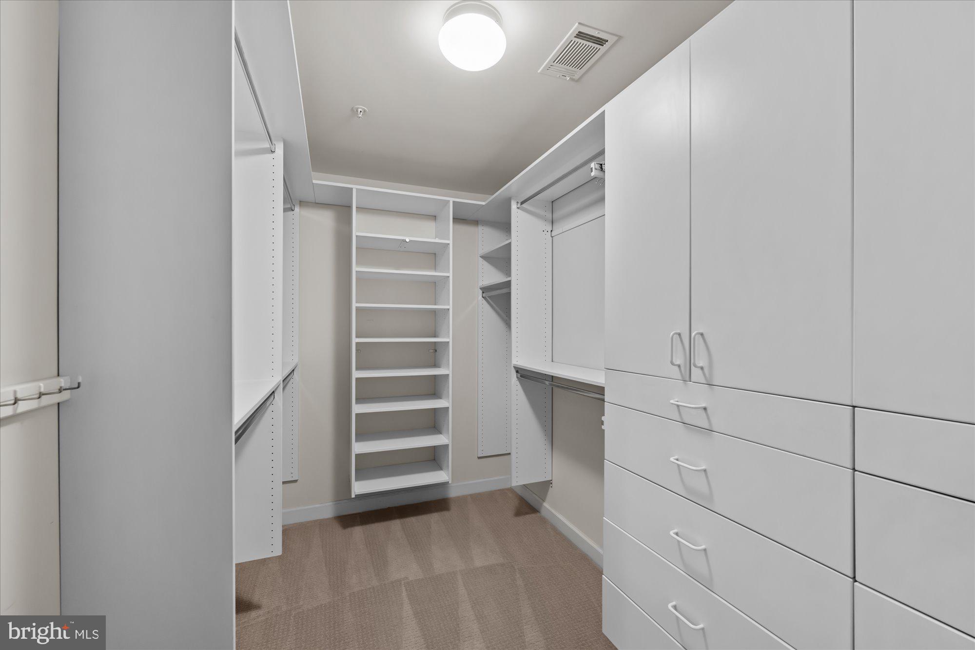 RIVER FALLS - Residential