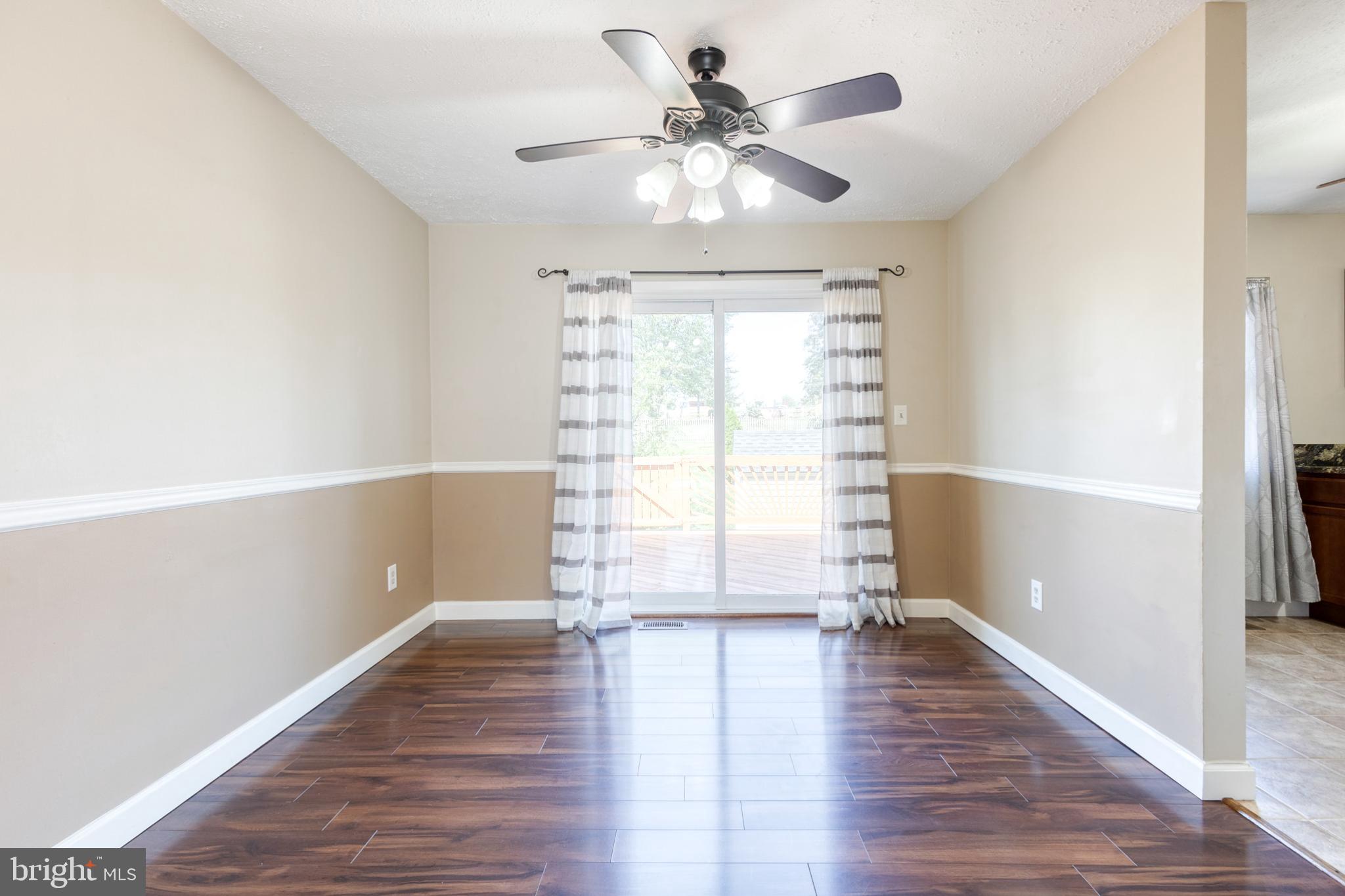 WOODSDALE MEADOW - Residential