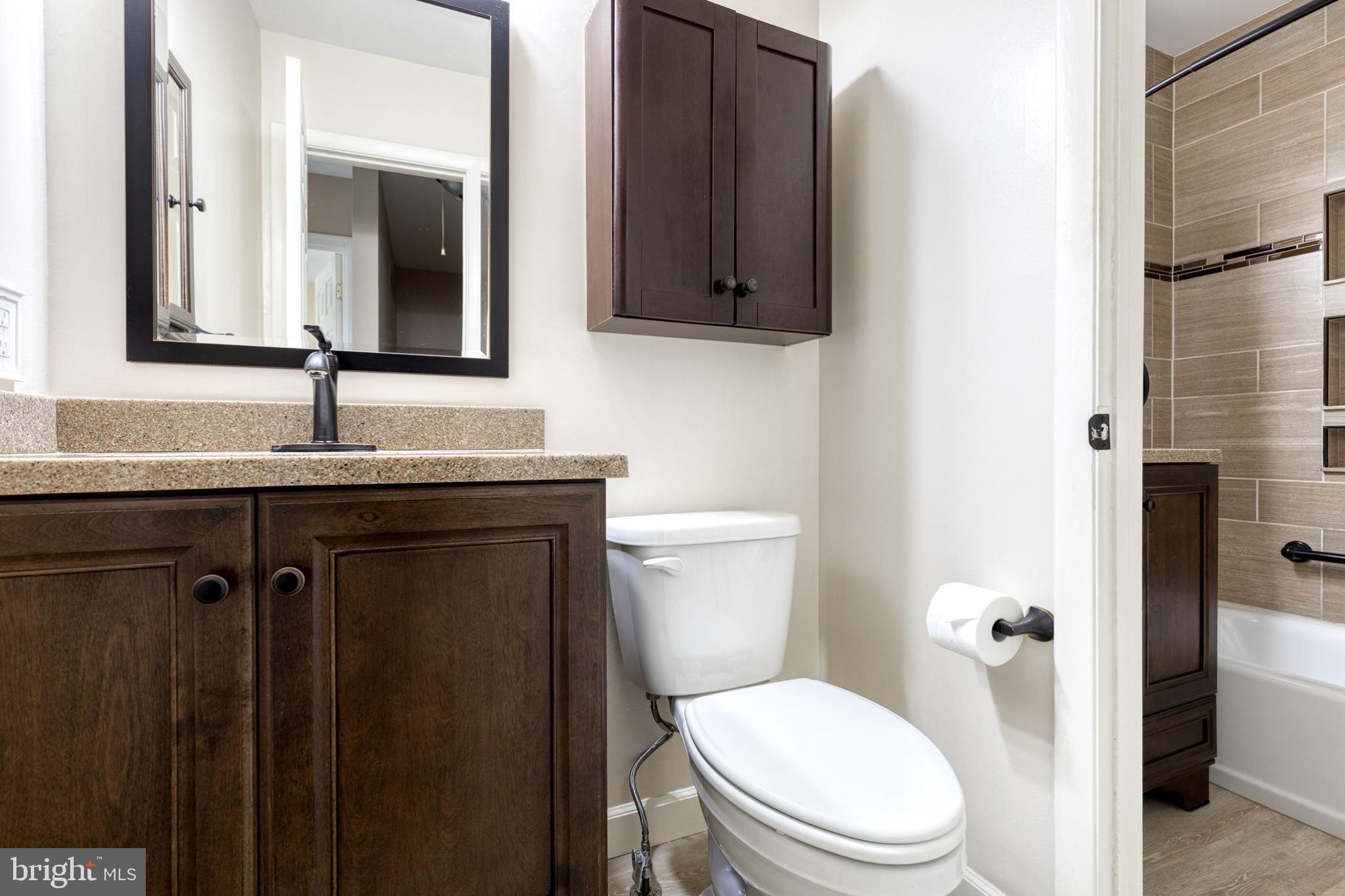 WOODSDALE MEADOW - Residential