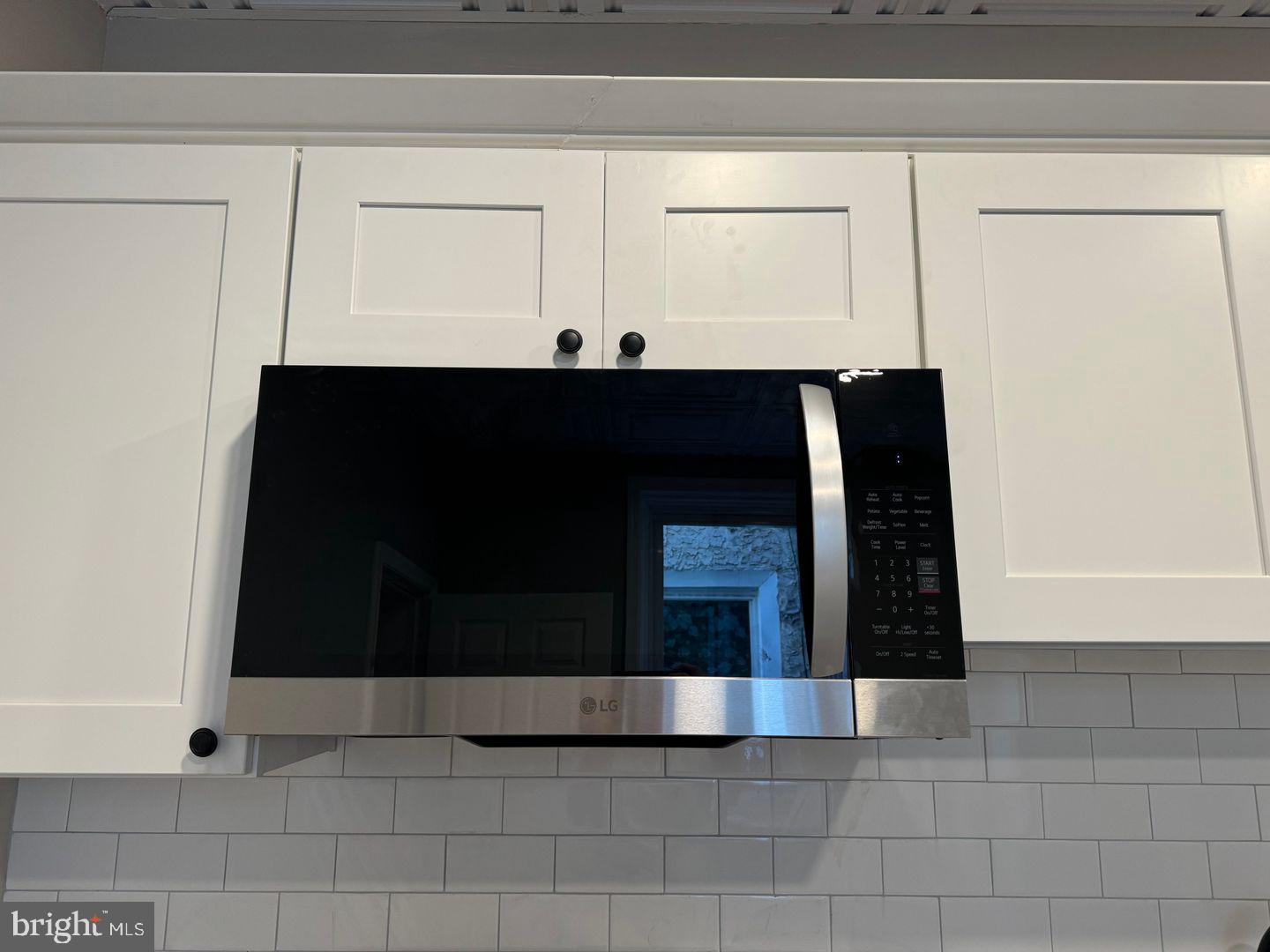 STRAWBERRY MANSION - Residential Lease