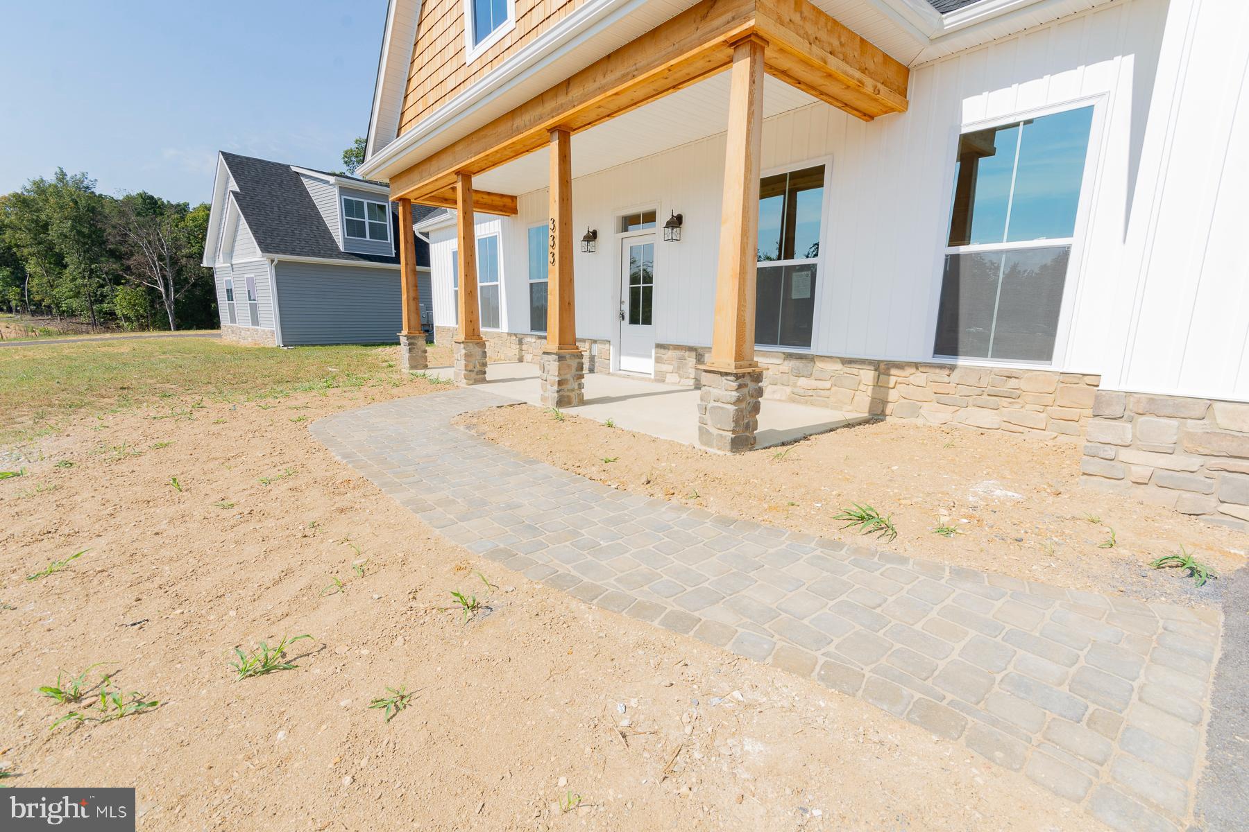333 GLENAIRE ROAD