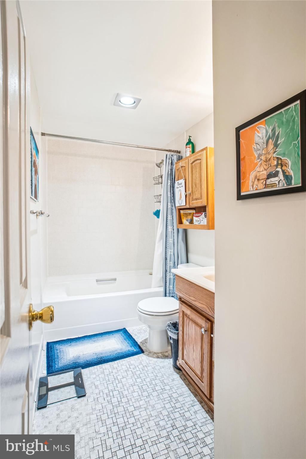 OLYMPUS - Residential Lease