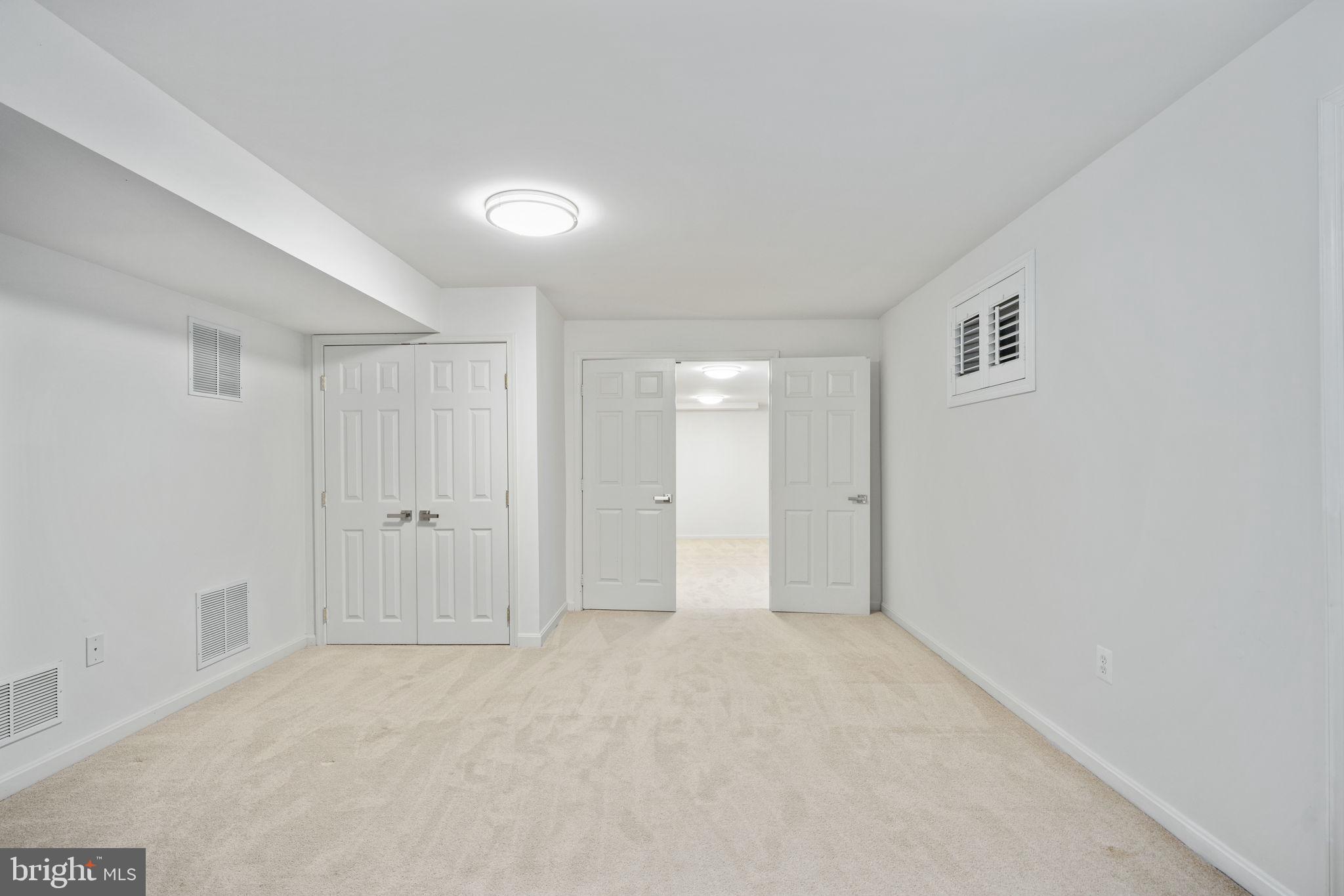 MEADOWS OF MINNIEVILLE - Residential