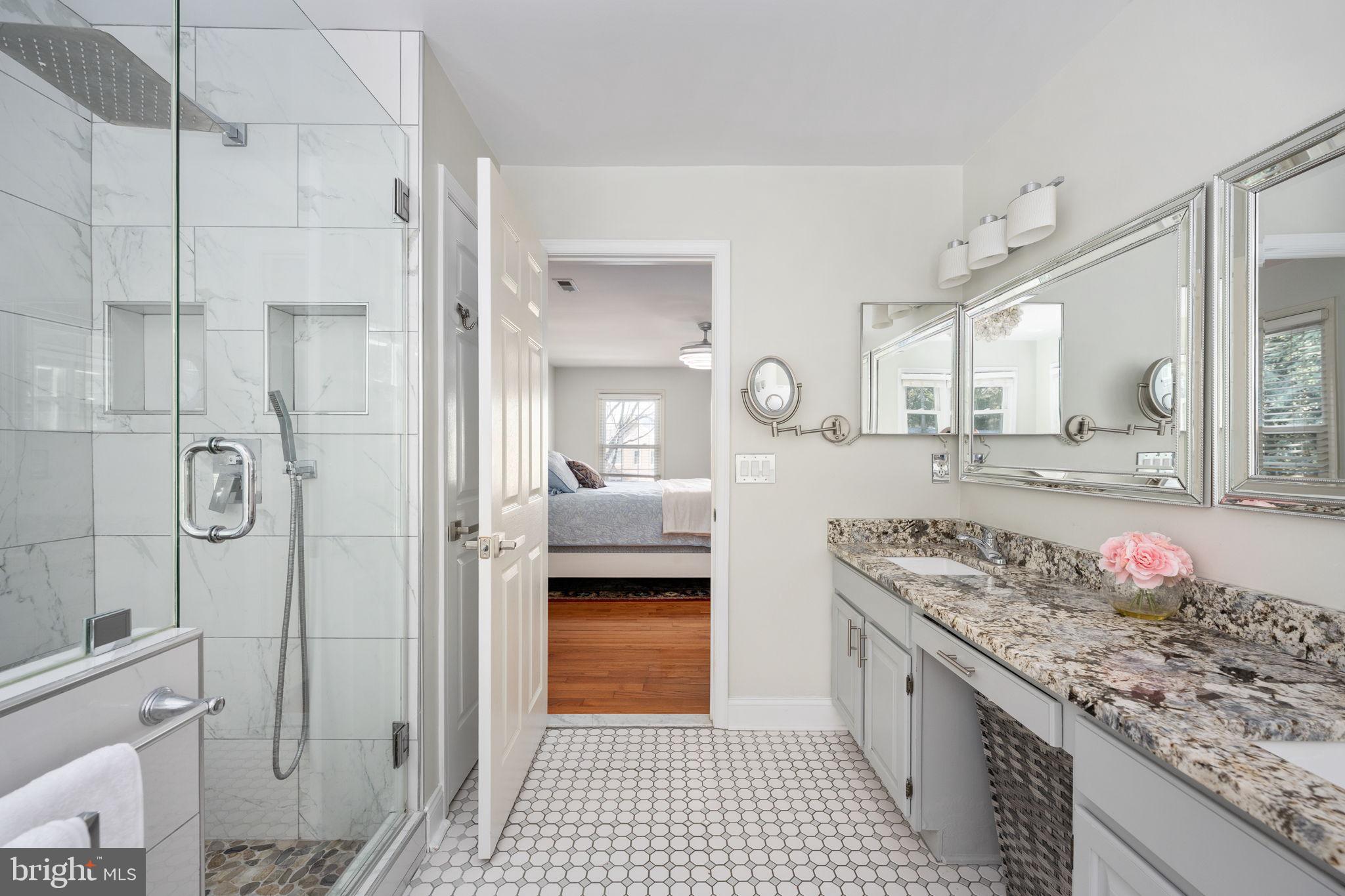 MEADOWS OF MINNIEVILLE - Residential