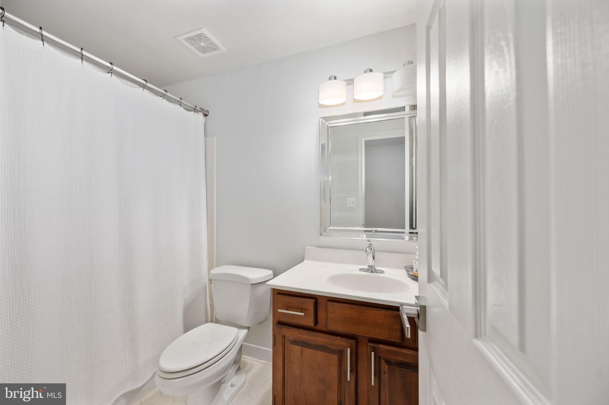 MEADOWS OF MINNIEVILLE - Residential