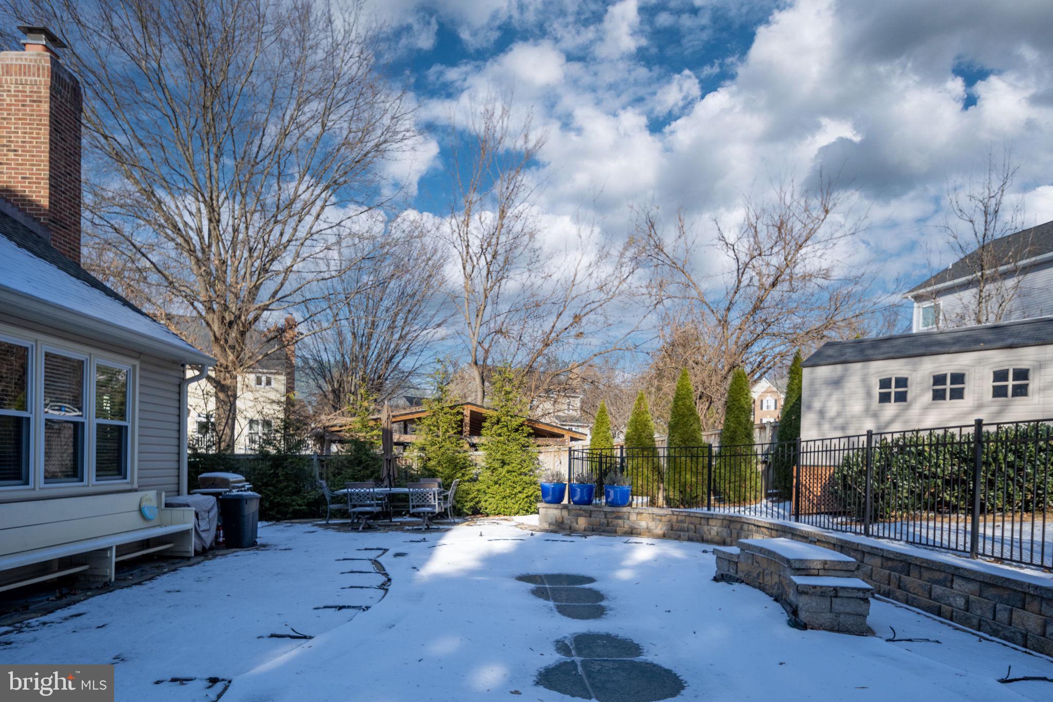 MEADOWS OF MINNIEVILLE - Residential