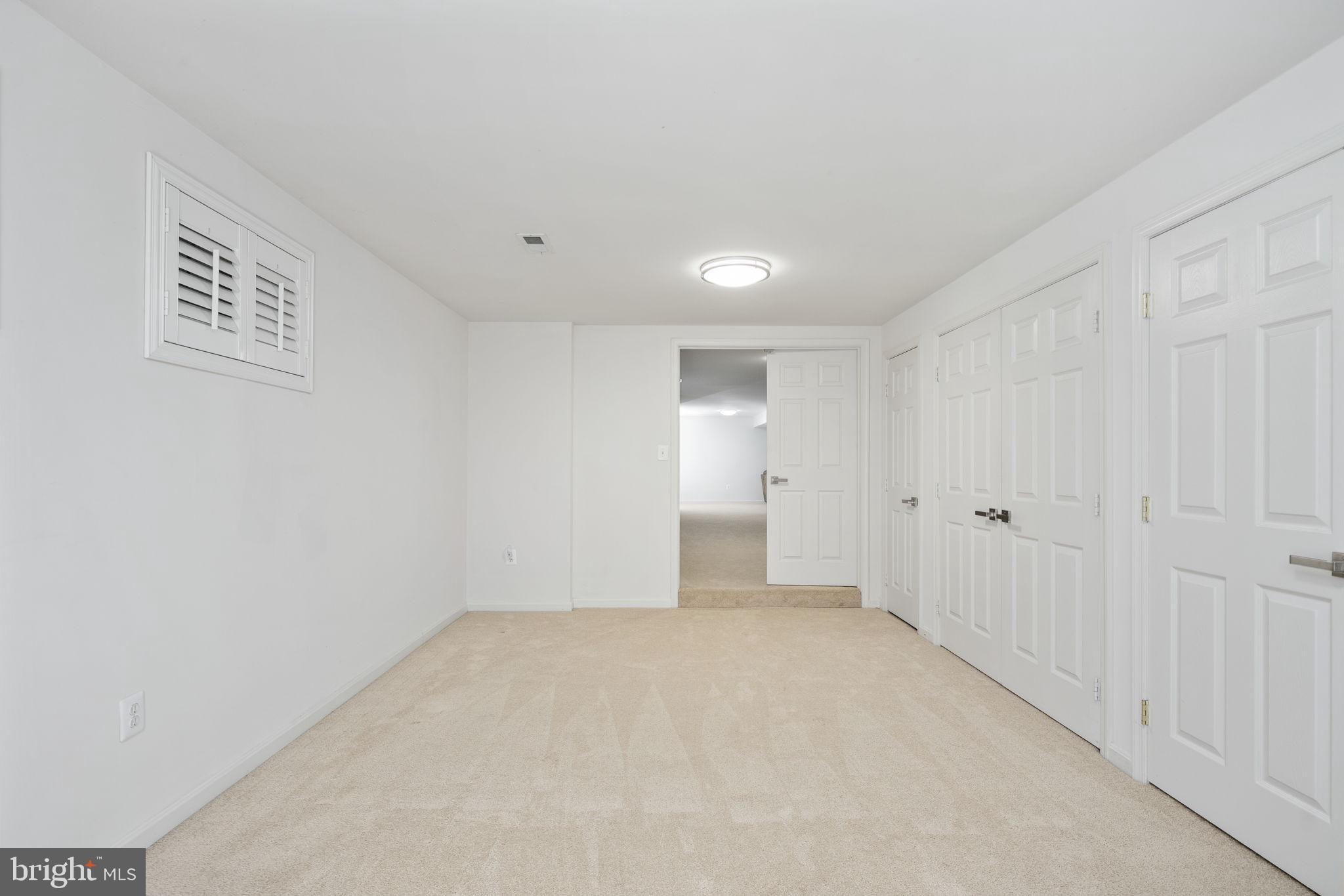 MEADOWS OF MINNIEVILLE - Residential