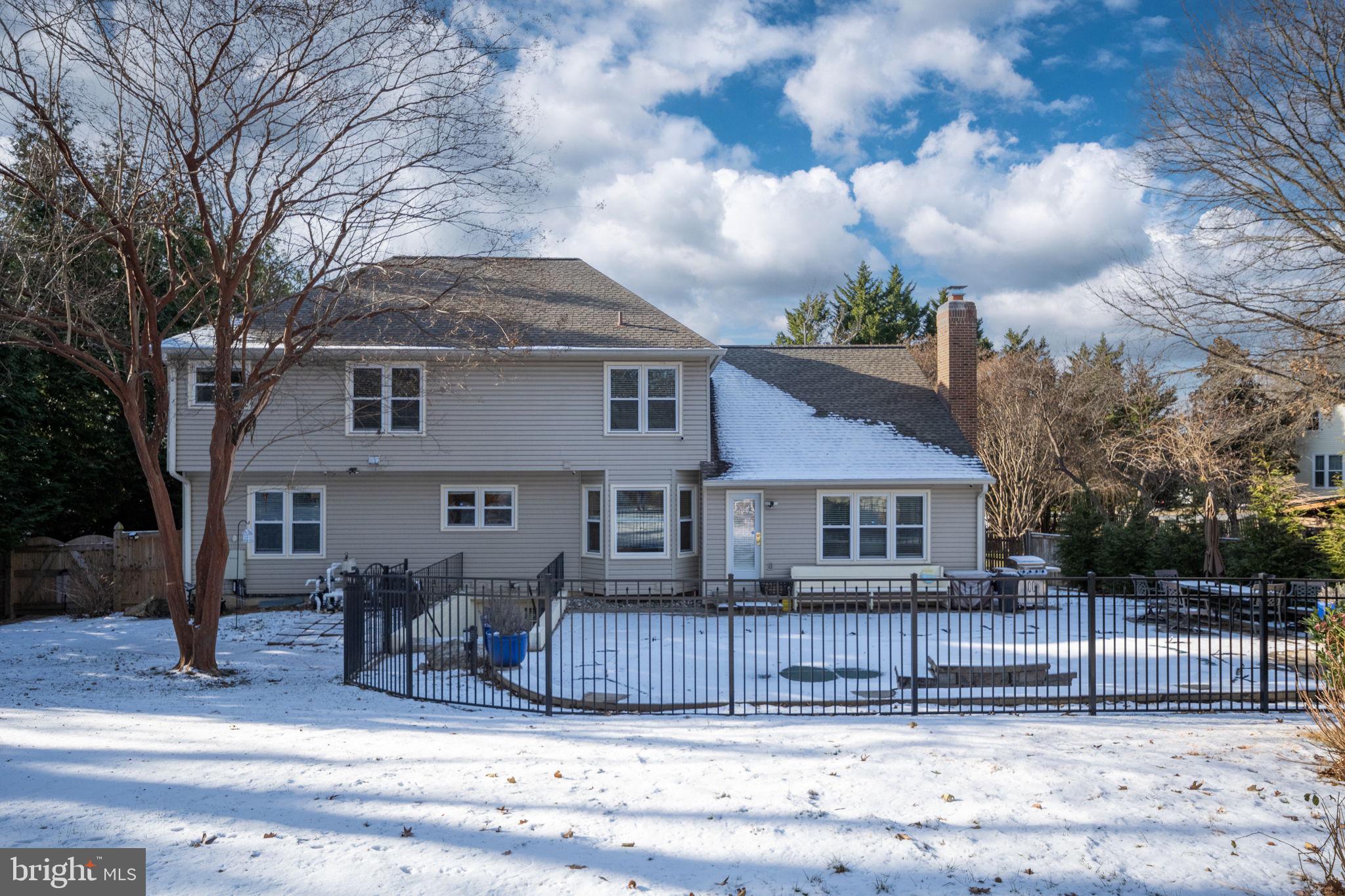 MEADOWS OF MINNIEVILLE - Residential