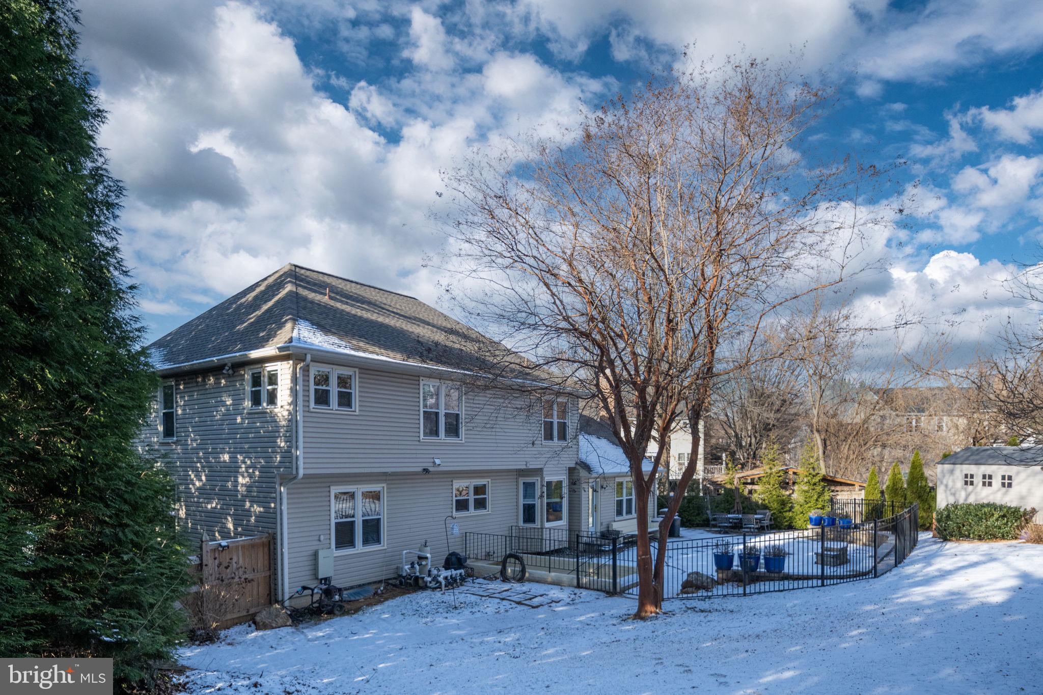 MEADOWS OF MINNIEVILLE - Residential