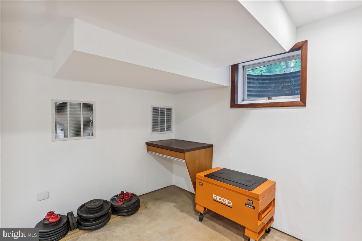 GOSHEN ESTATES - Residential