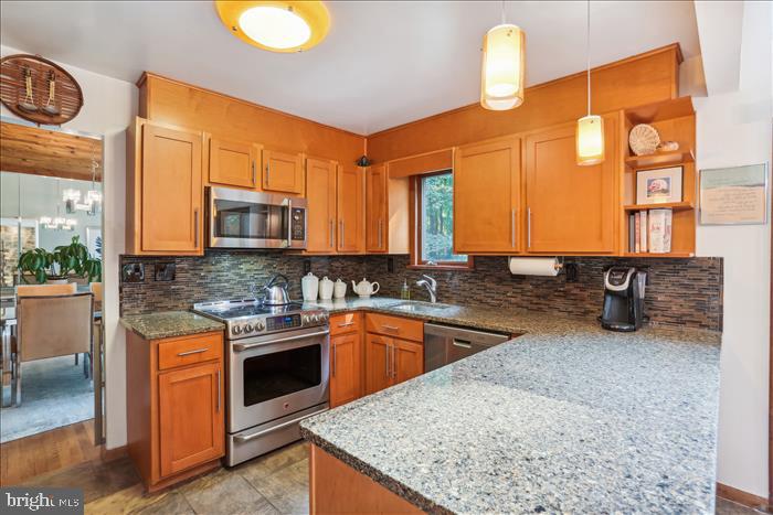 GOSHEN ESTATES - Residential