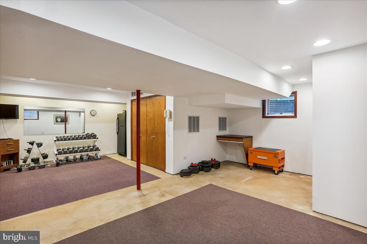 GOSHEN ESTATES - Residential