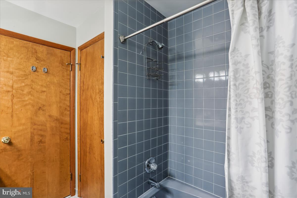 GOSHEN ESTATES - Residential