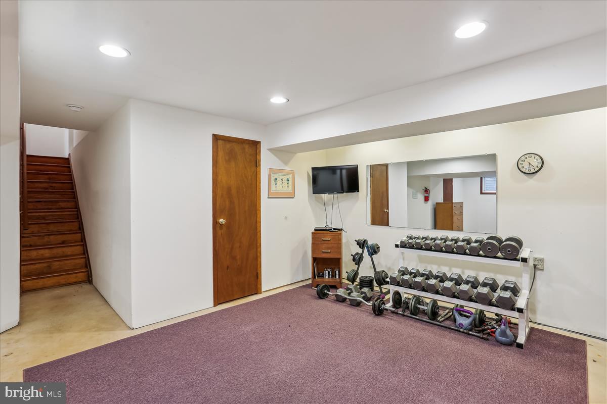 GOSHEN ESTATES - Residential