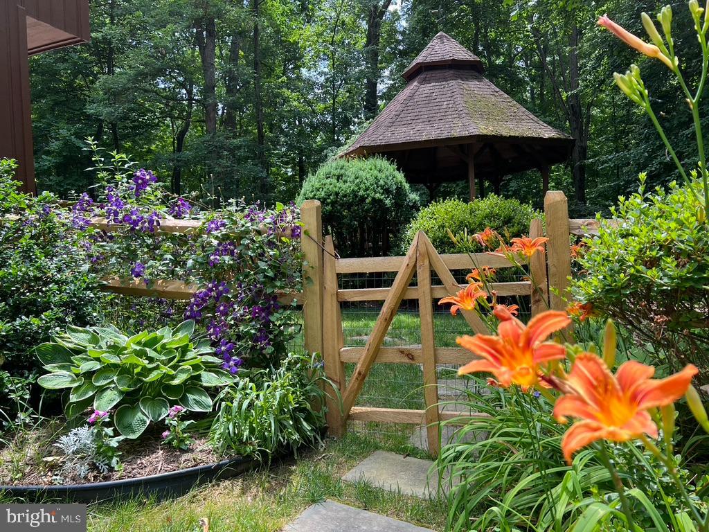 GOSHEN ESTATES - Residential