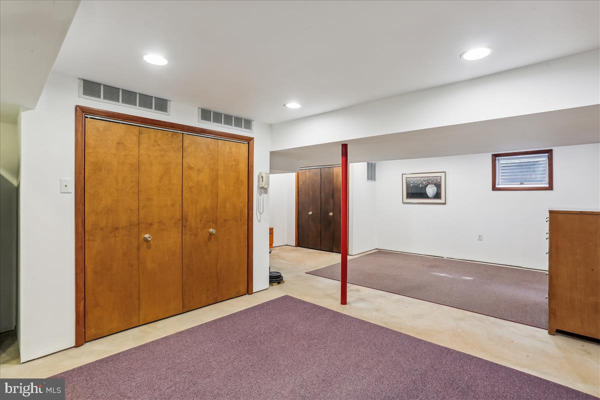 GOSHEN ESTATES - Residential