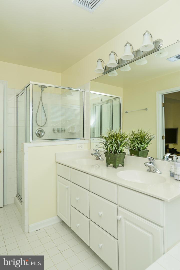 FAIRCREST - Residential