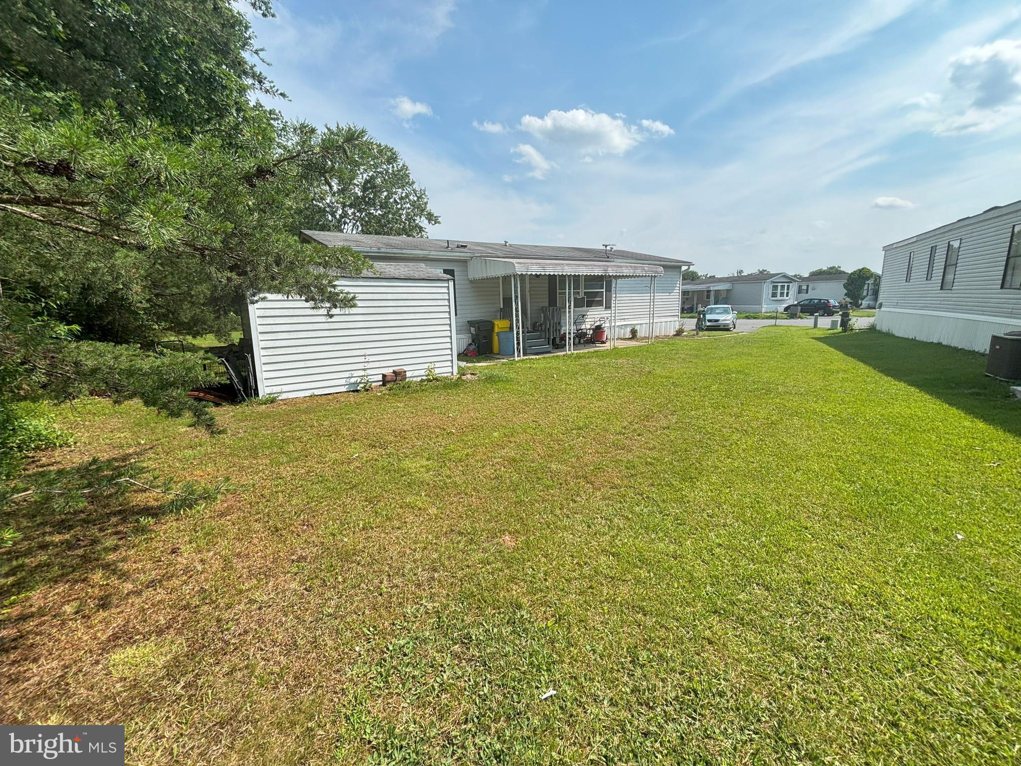 135 COWHIDE CIRCLE